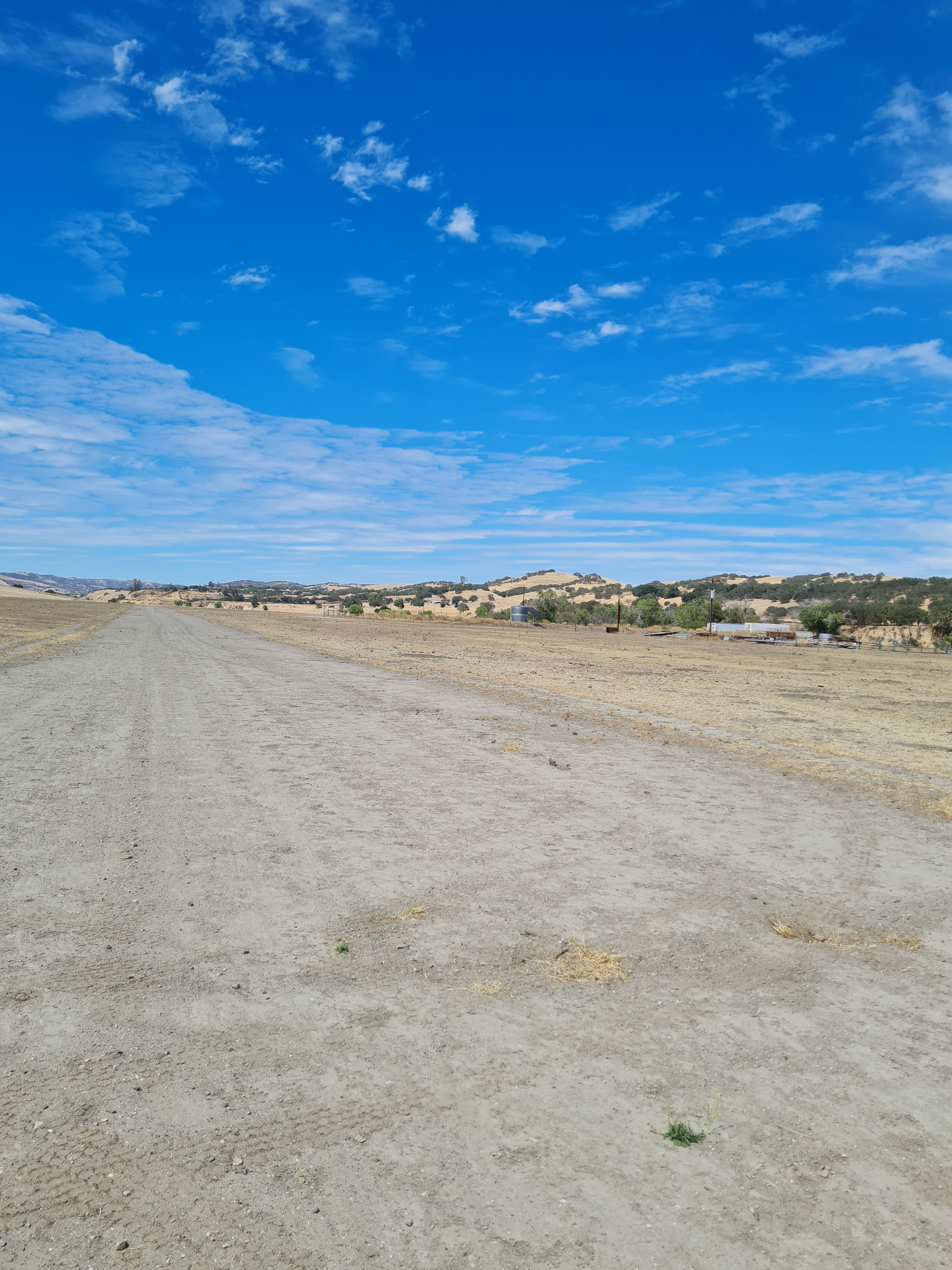 BIG VALLEY OPEN SKY - Central Coast