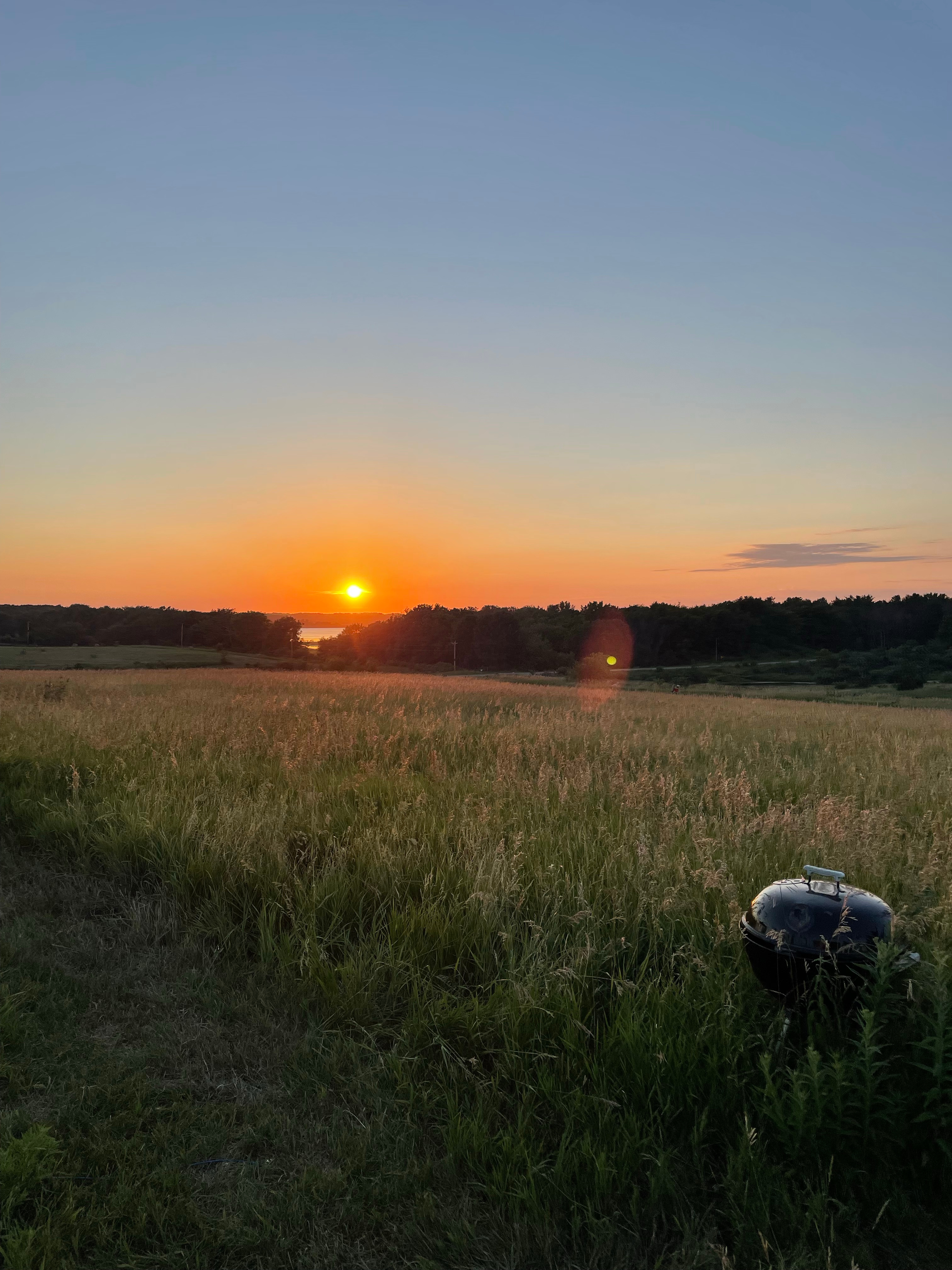 Nature Heaven by lake red rock