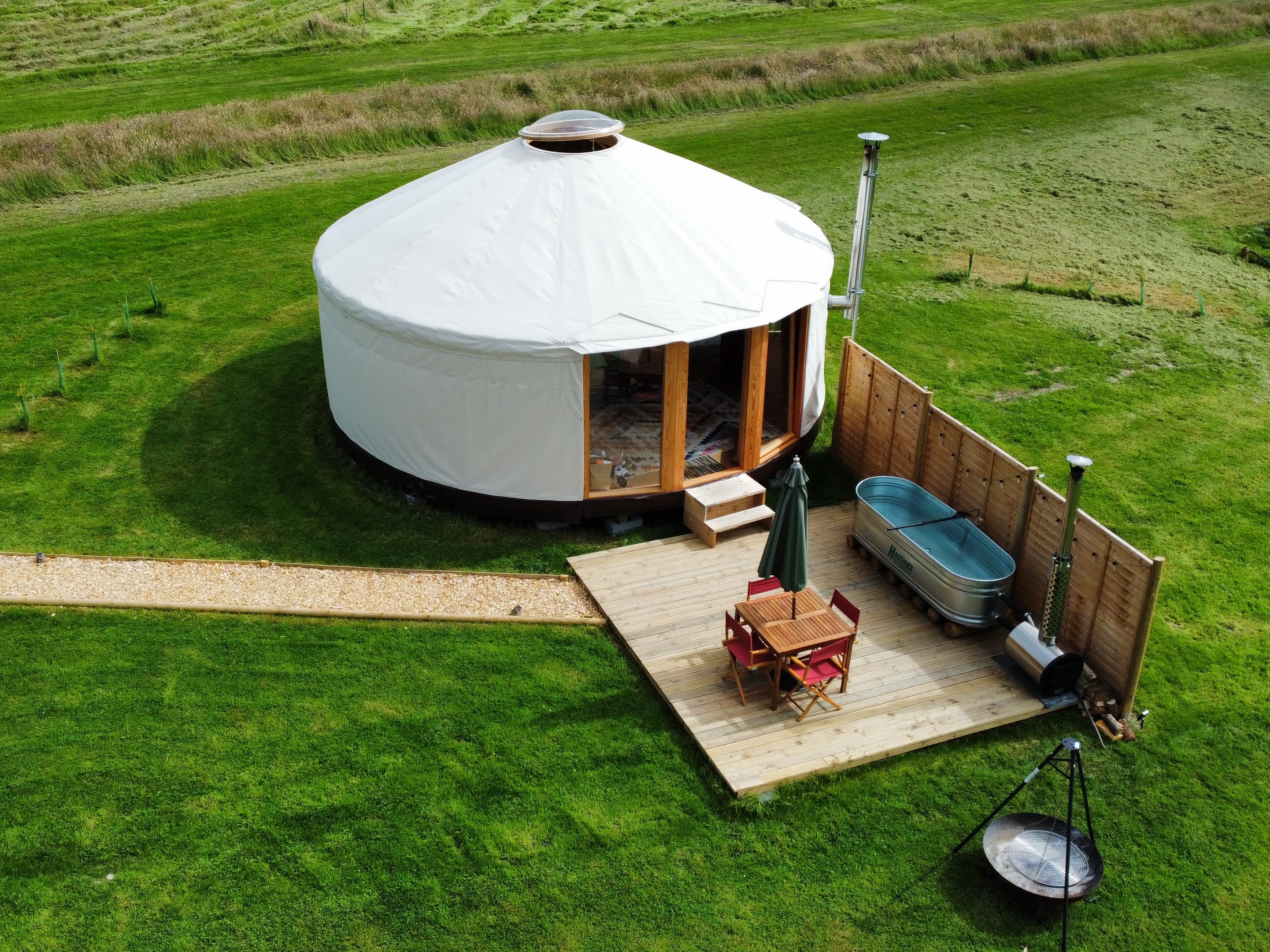 Luxury 7M yurt with the unique Hippie Hot Tub and Firepit