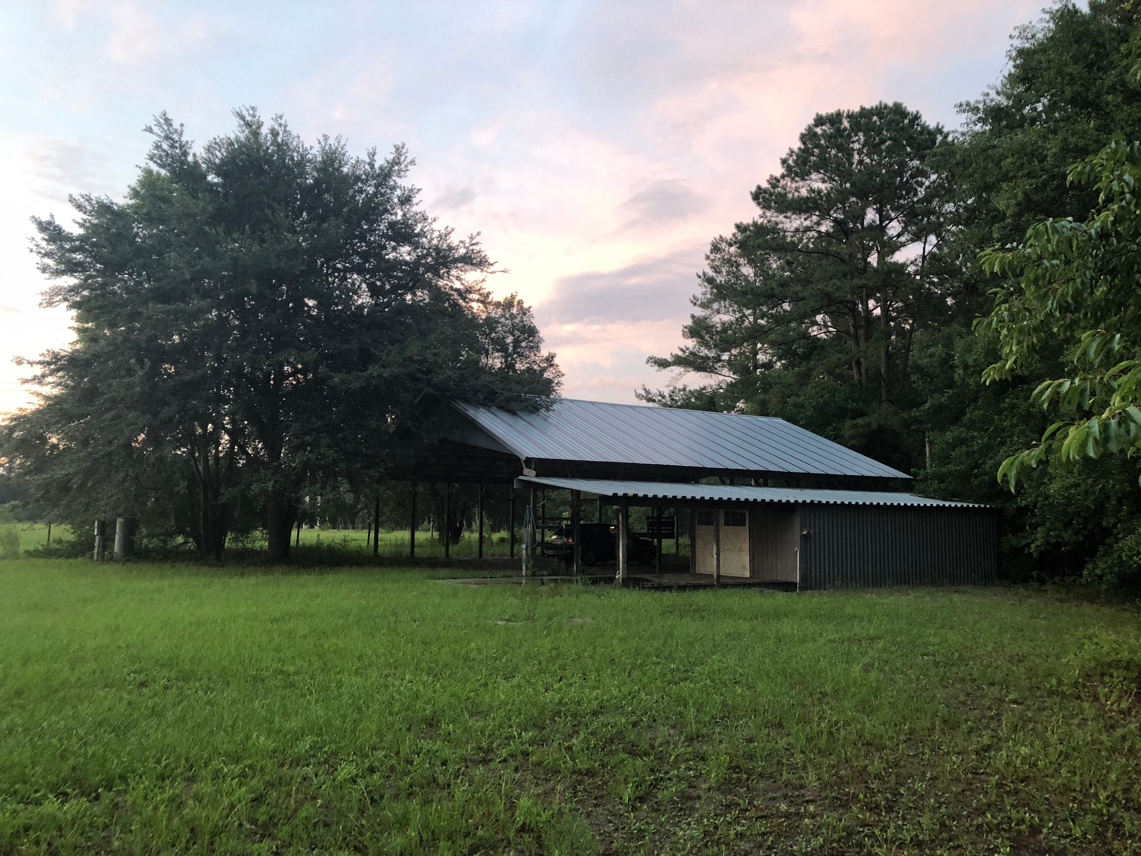 2000 sq. ft. covered structure