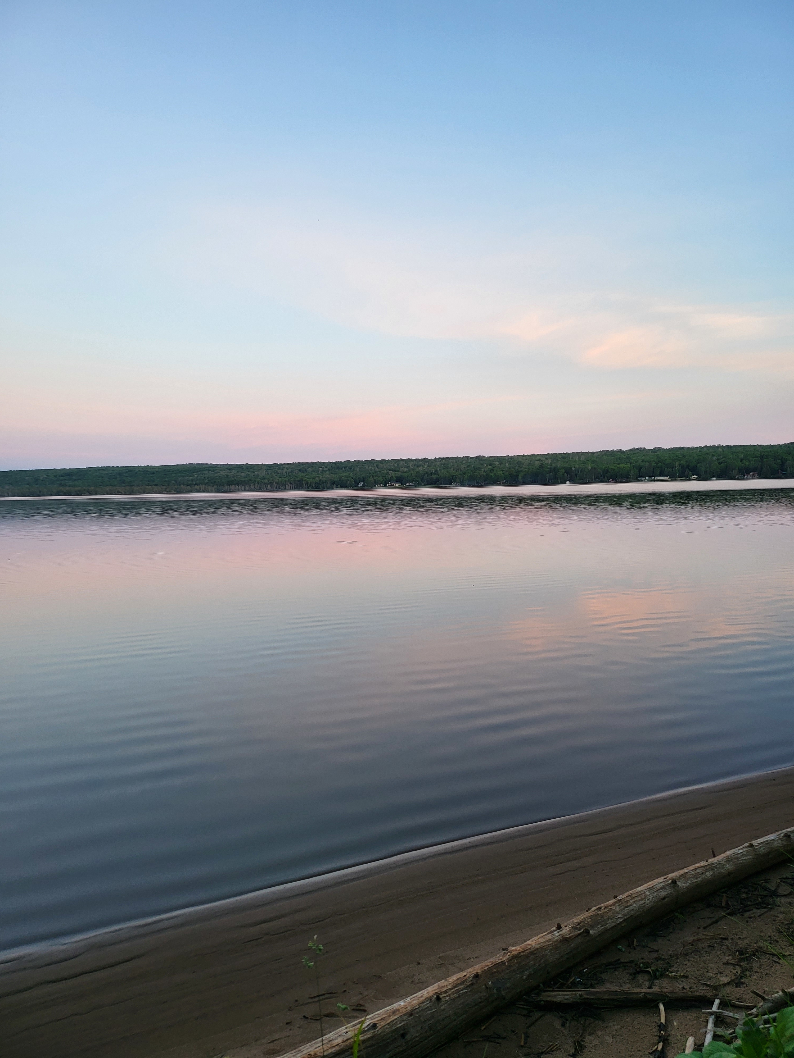Private Wooded Camping on the Lake