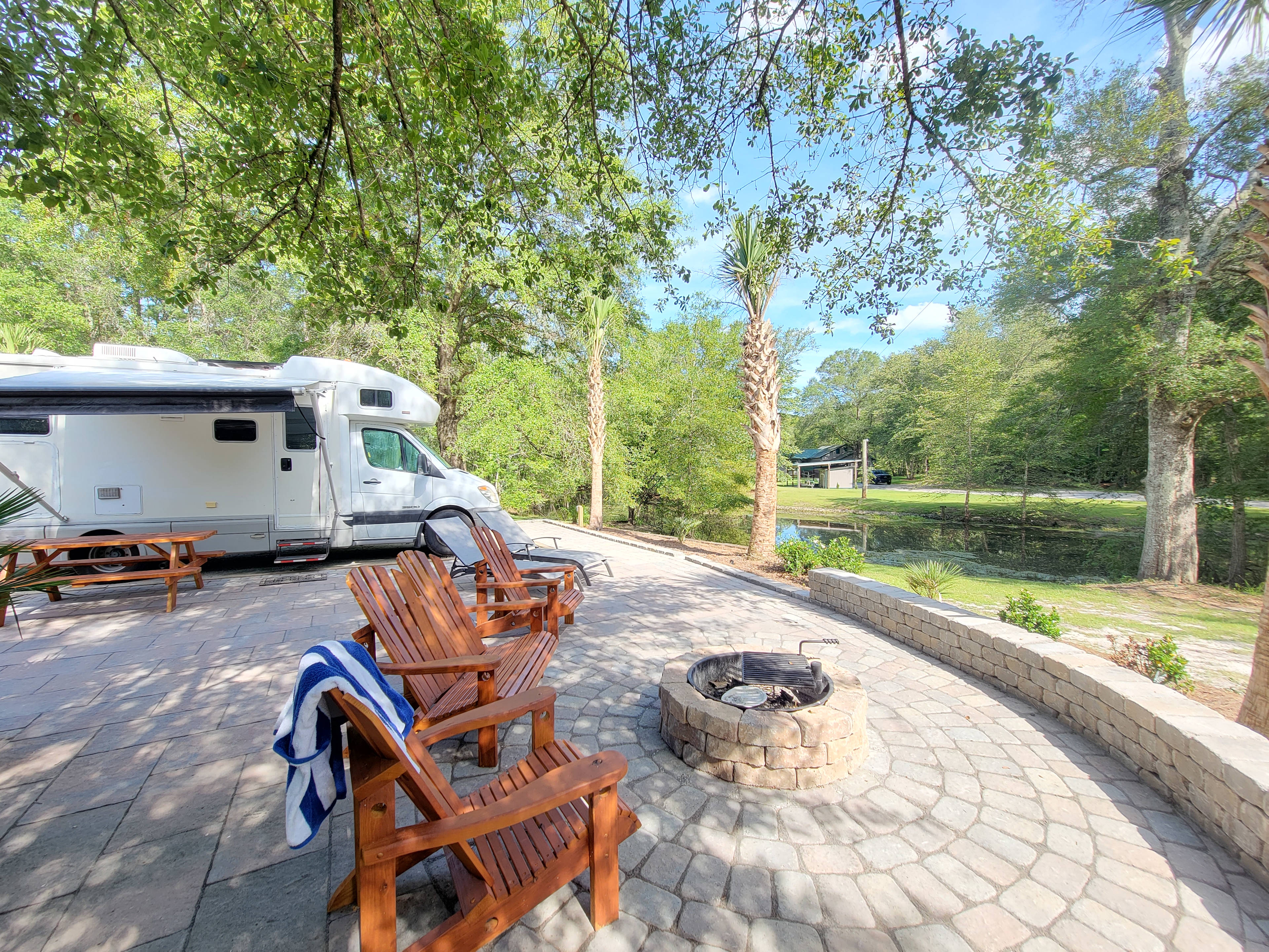 Edisto River Luxury RV Resort