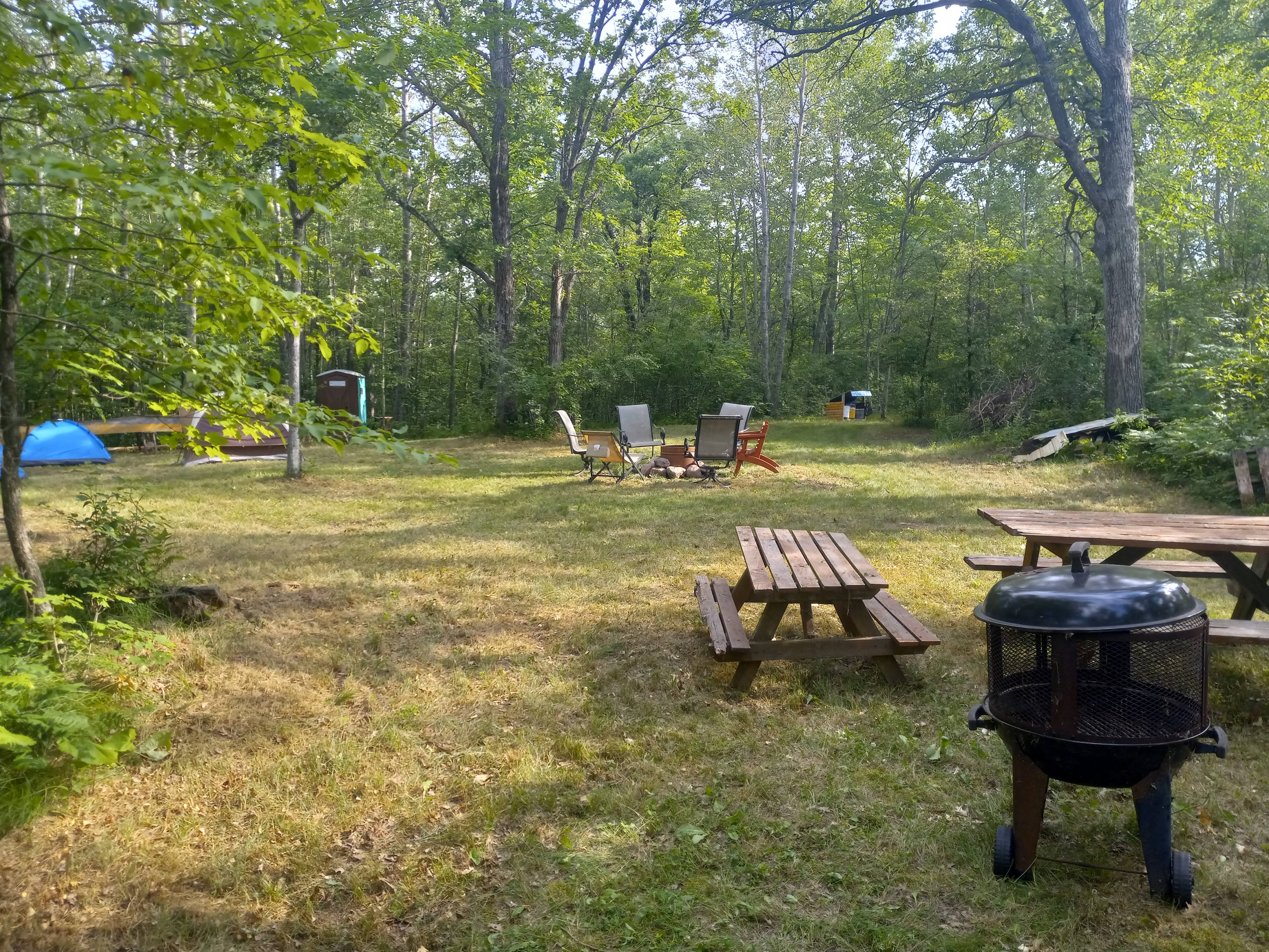 The Hamlet Lake Homestead