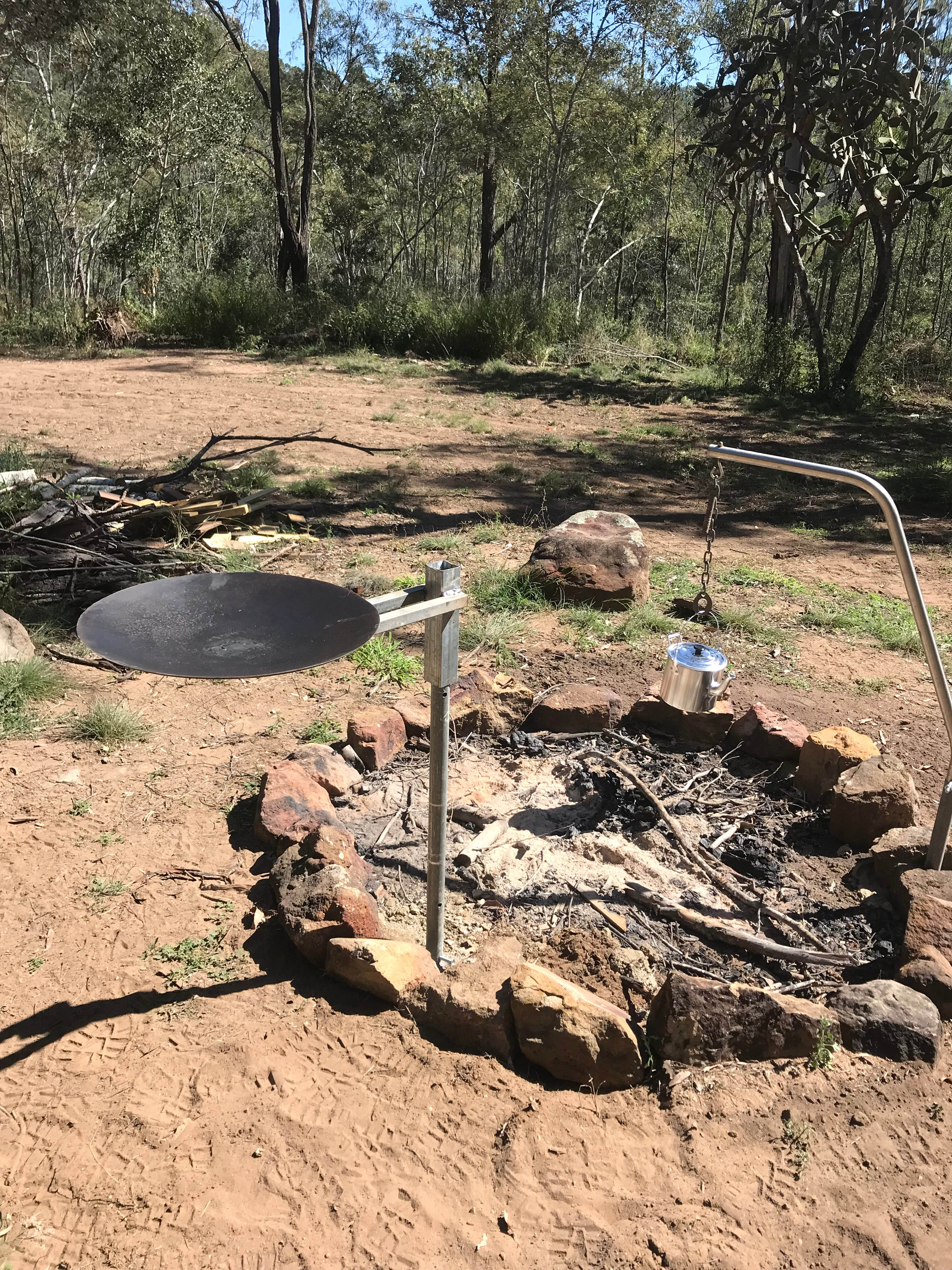Fire pit, with wok and billy