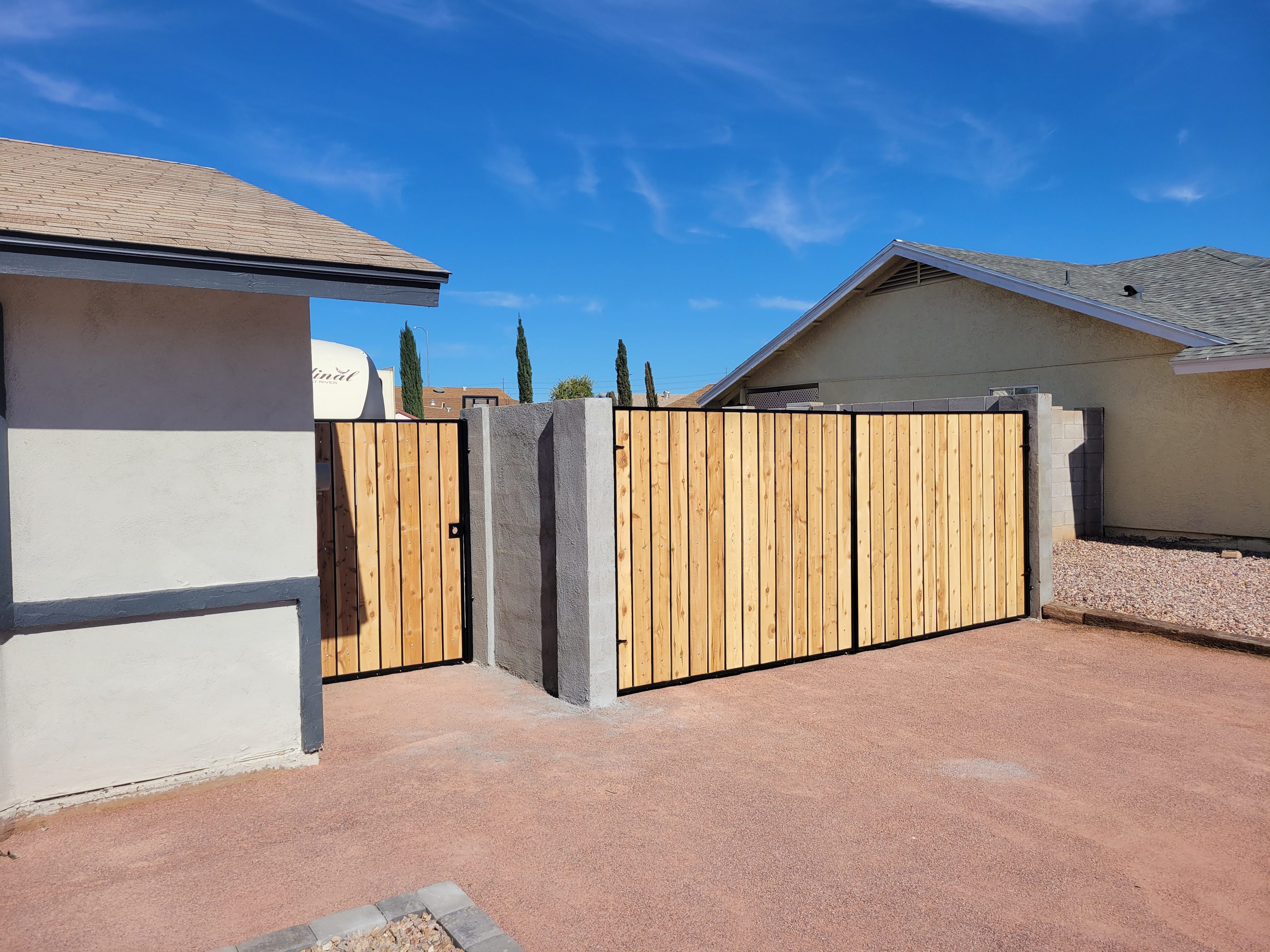 4' walk through gate for come and go