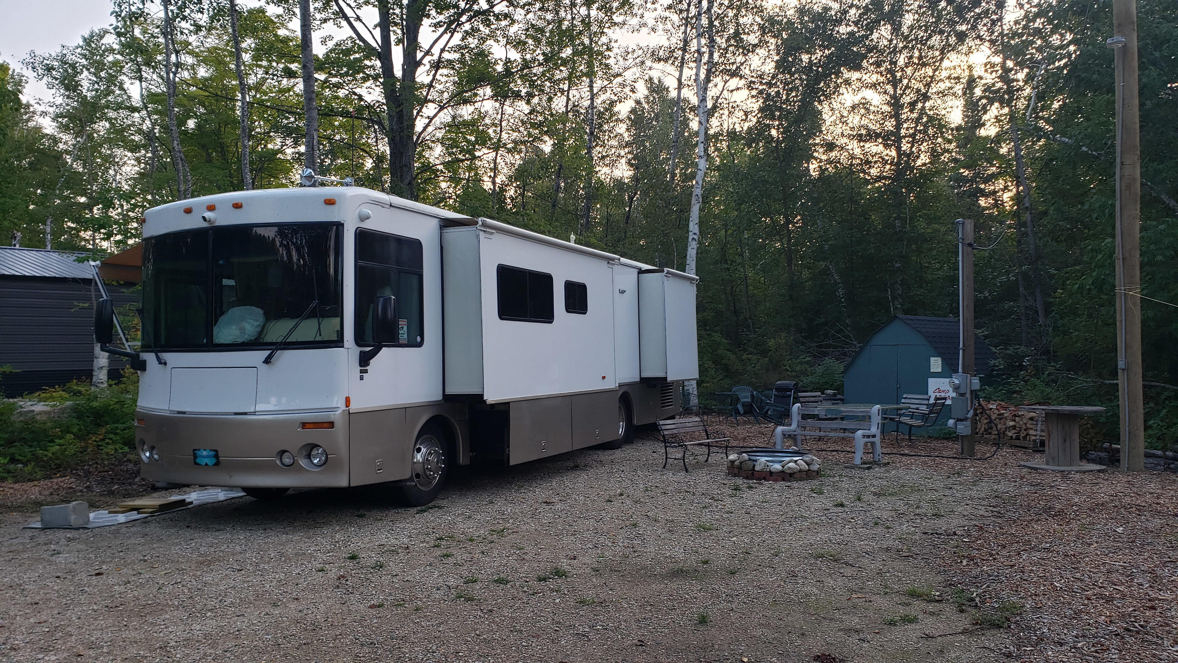 Mackinaw Camp Inn