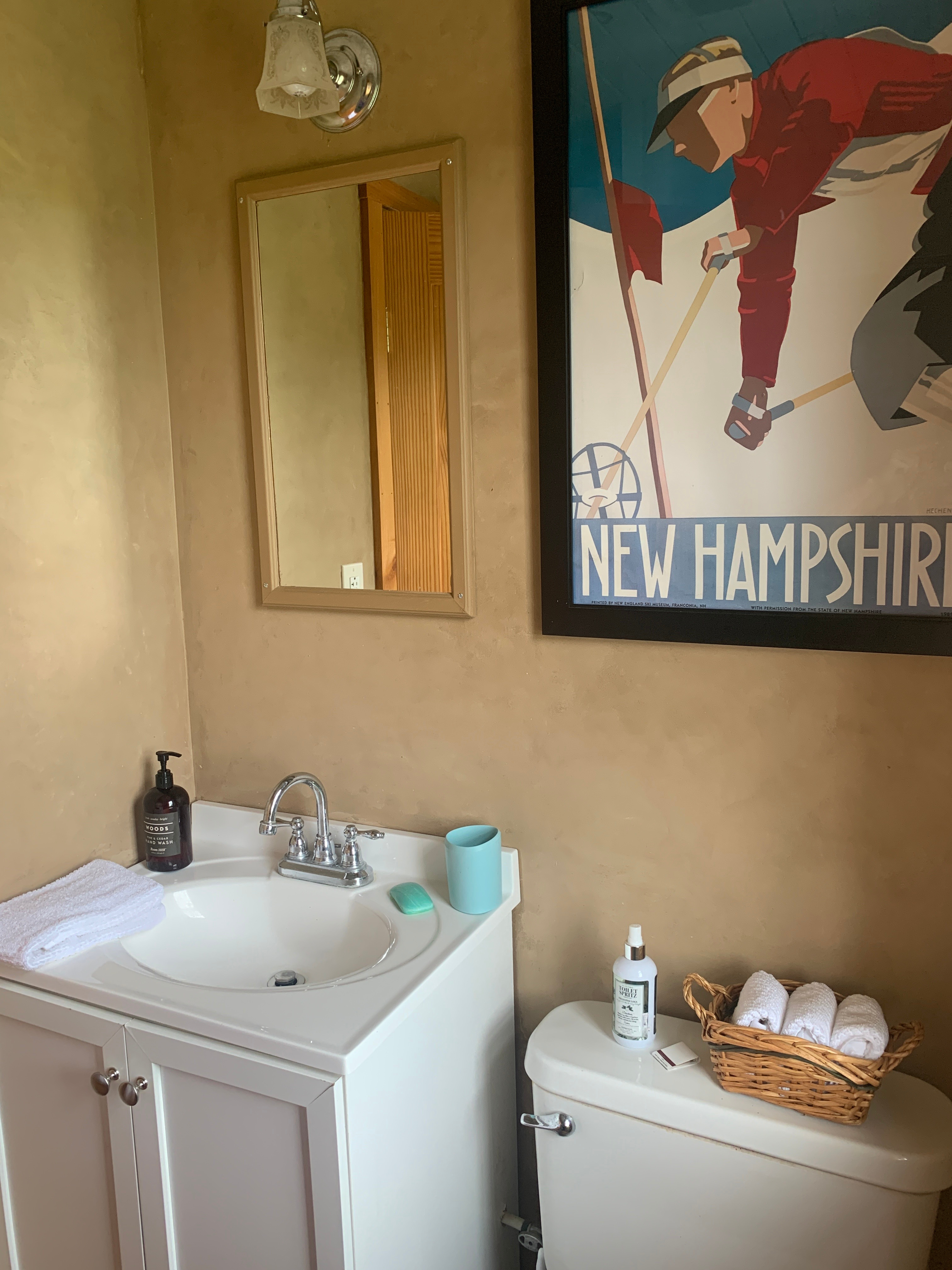 Secluded Lookout Tower & Cabin