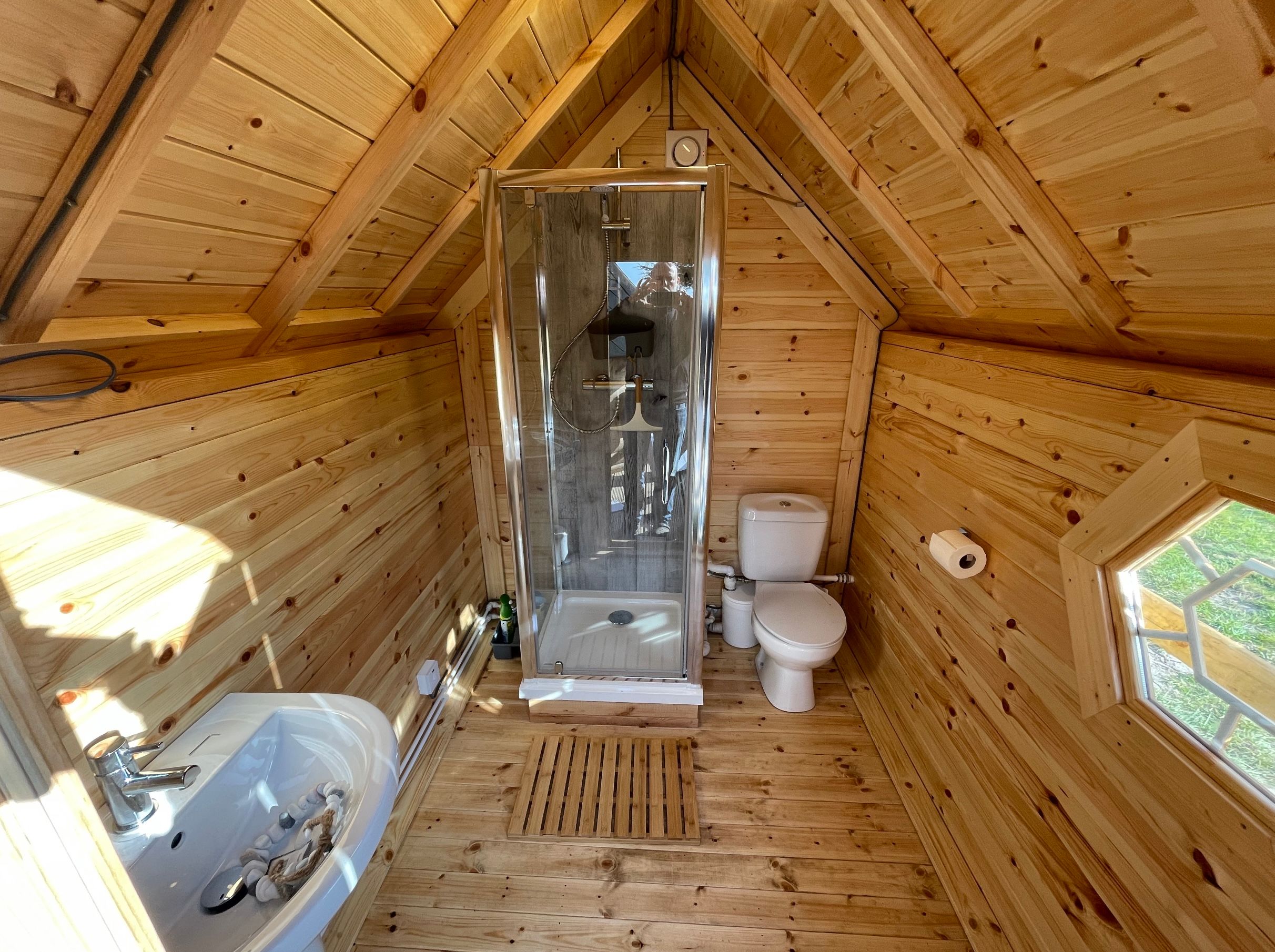 The Hut @ Bride Farm