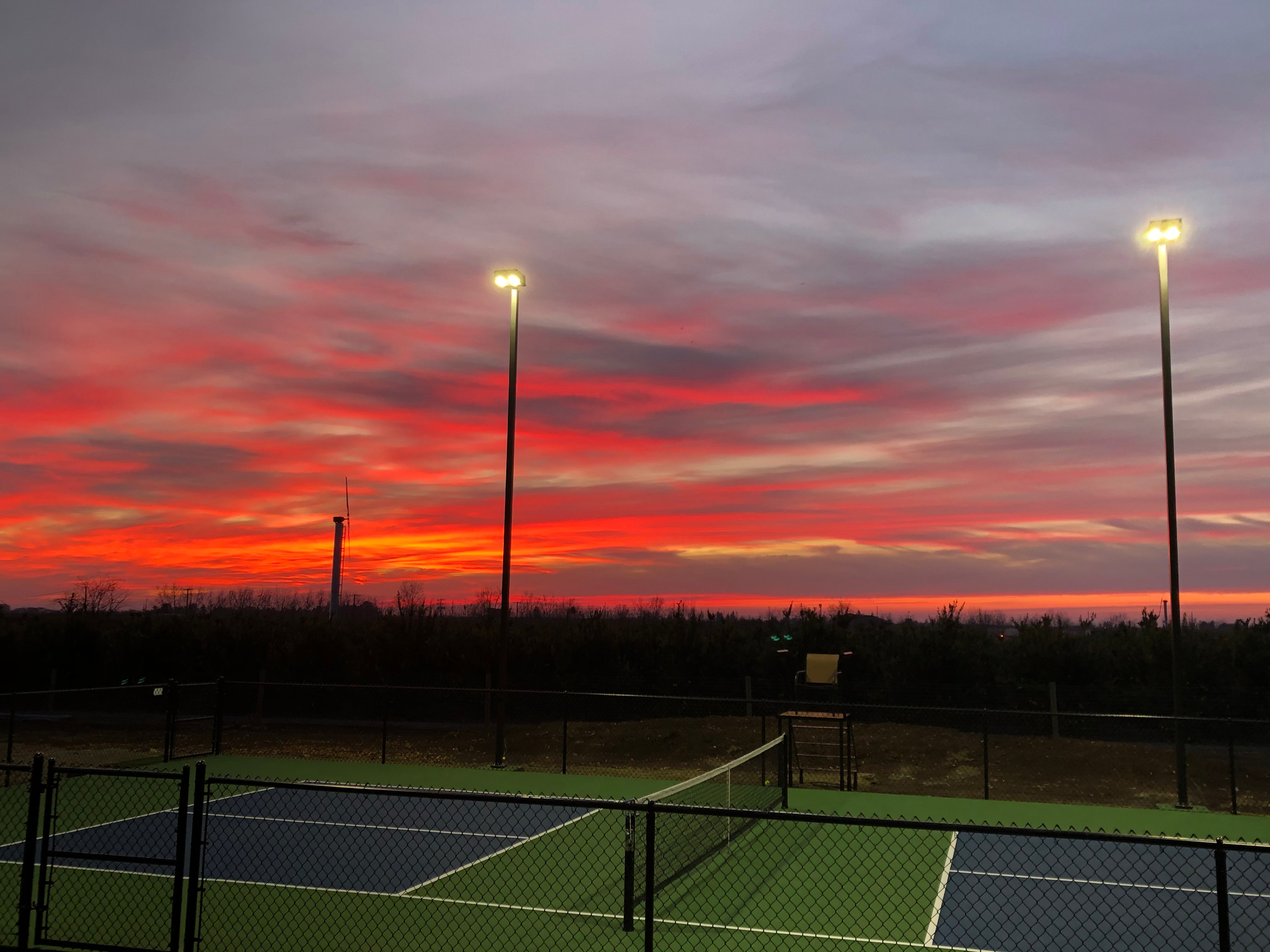 Pickleball court lights