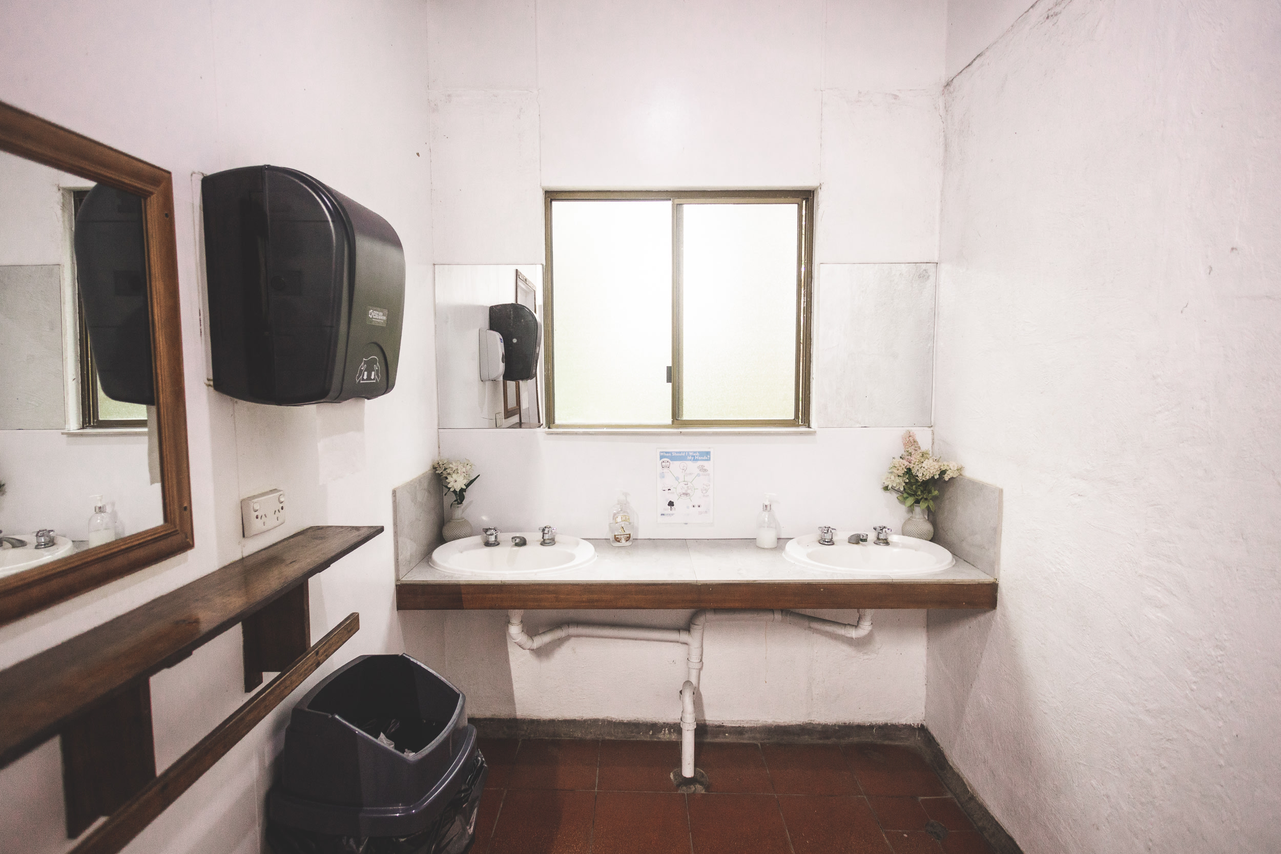 Crayfish Creek Van and Cabin Park