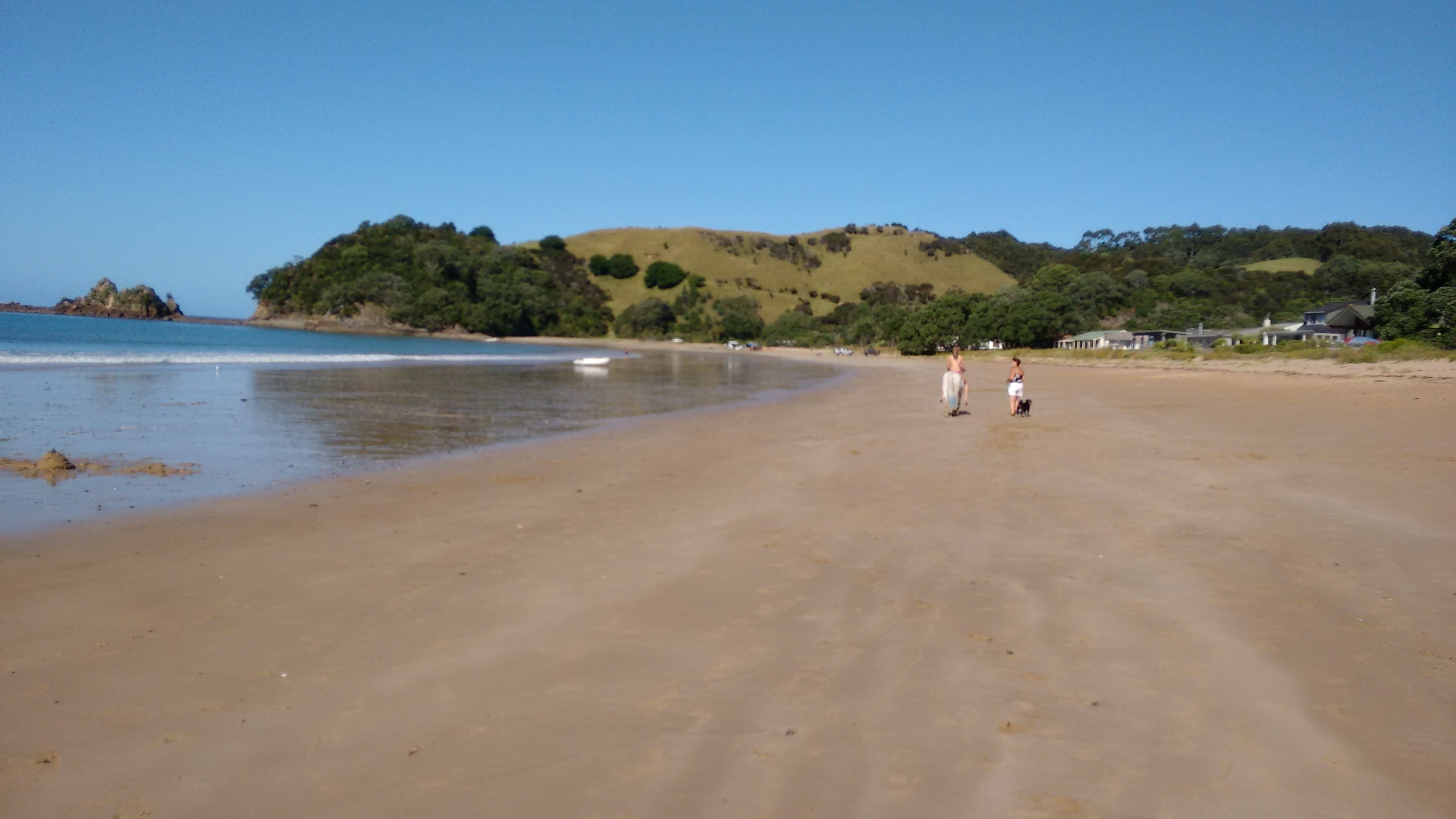 Pats Place - Te Ngaere Bay