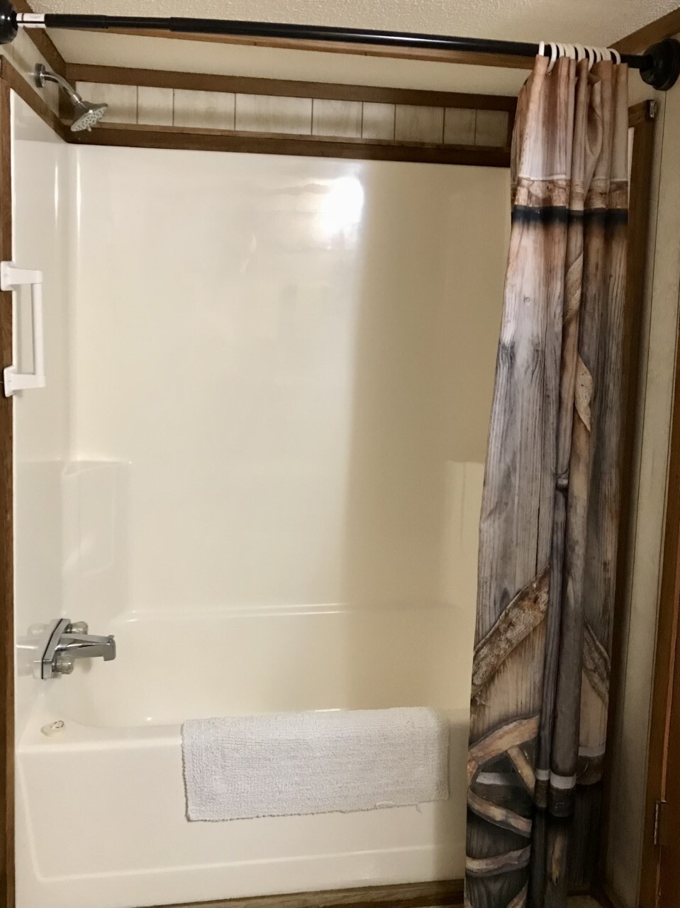 Bethesda Springs At Mena Cabins