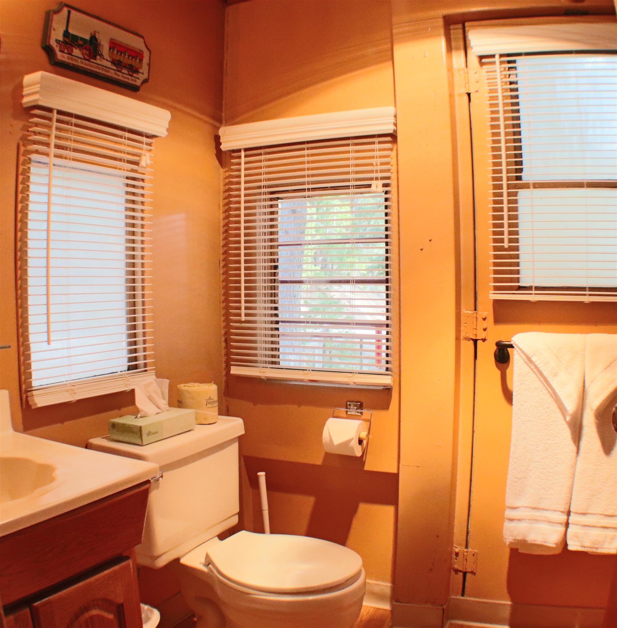 Jubilee Railroad Wilderness Lodge