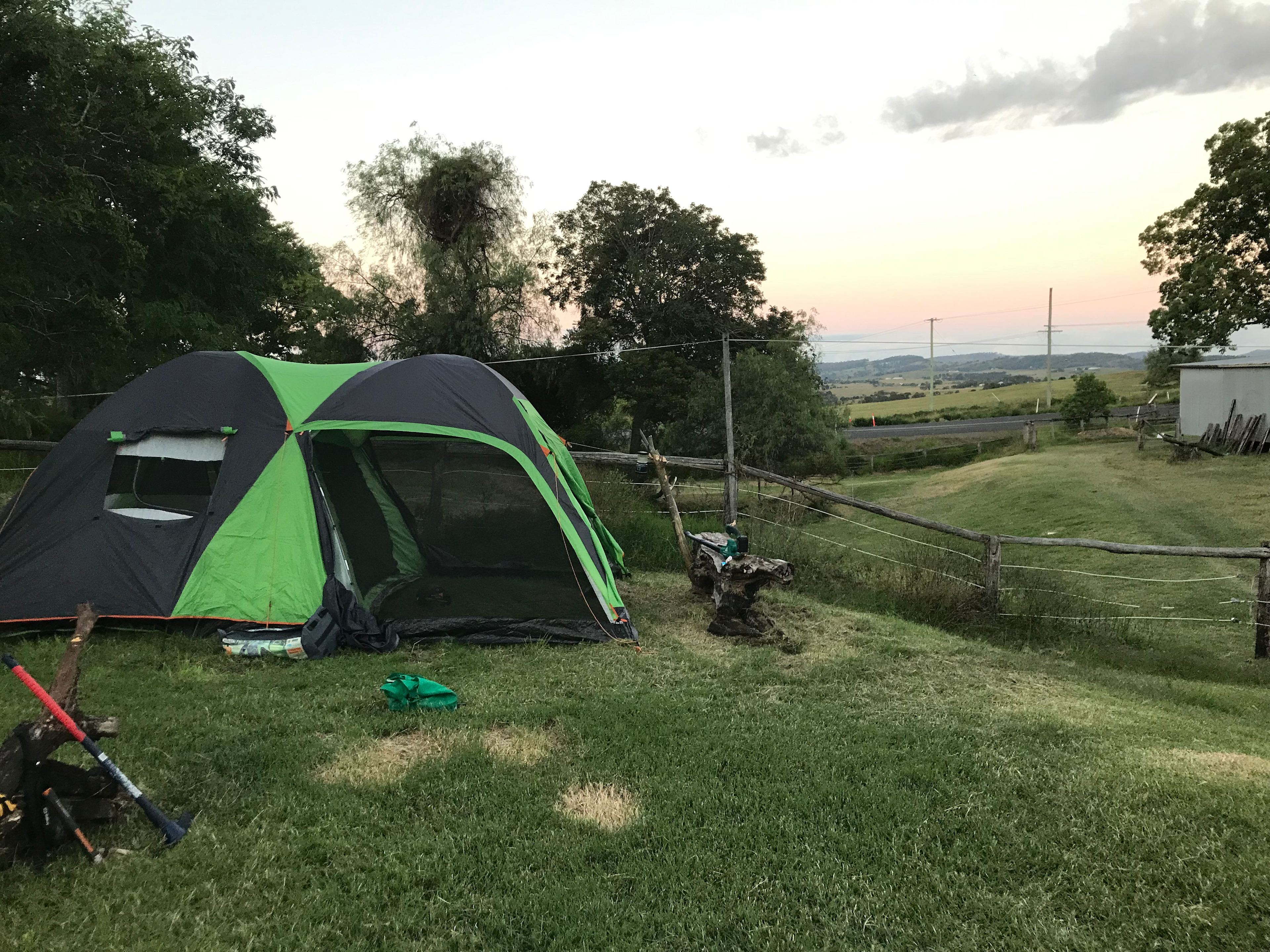 Campers set up at Teviotville Scenic Retreat main campsite.