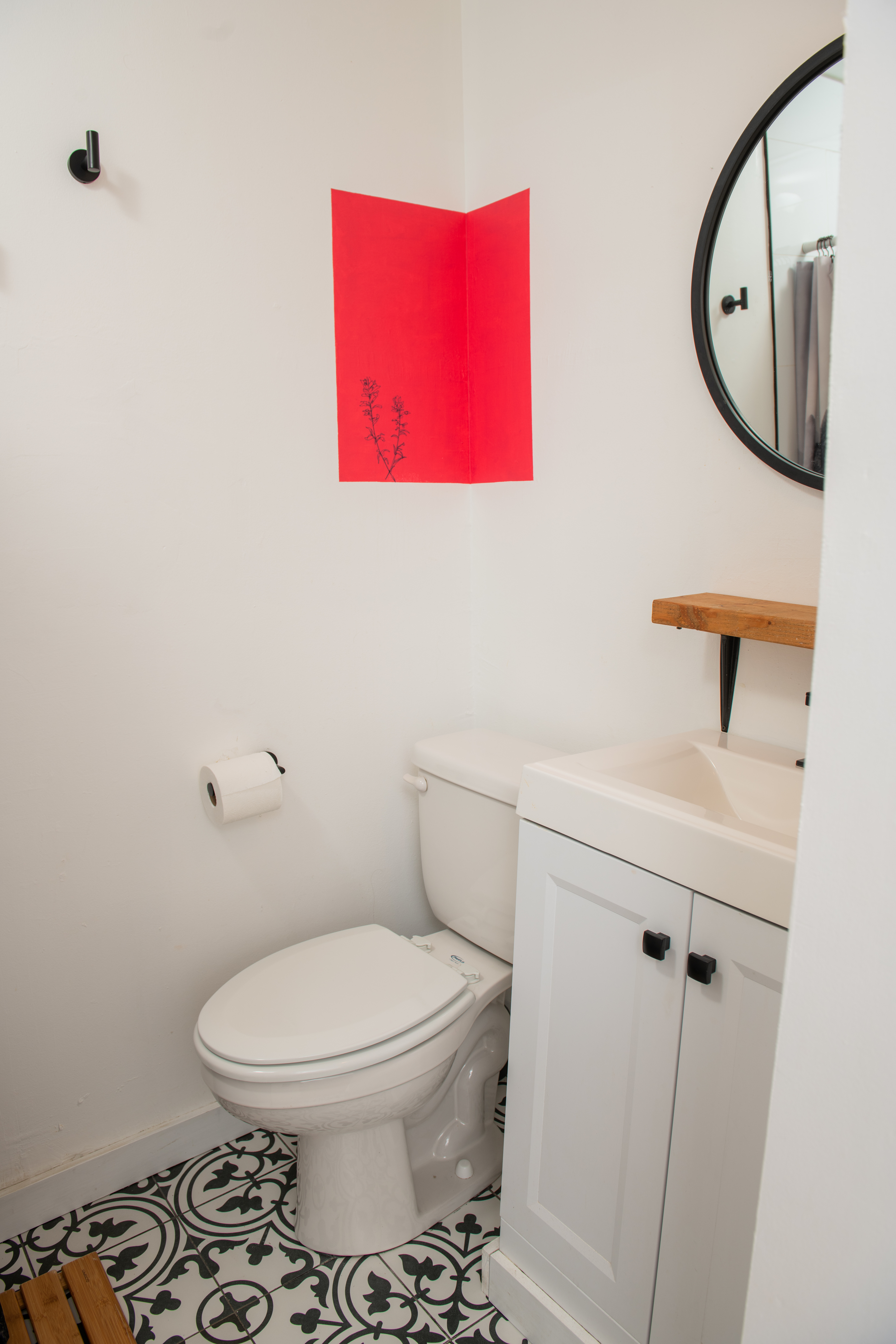 Scarlet Paintbrush Cabin