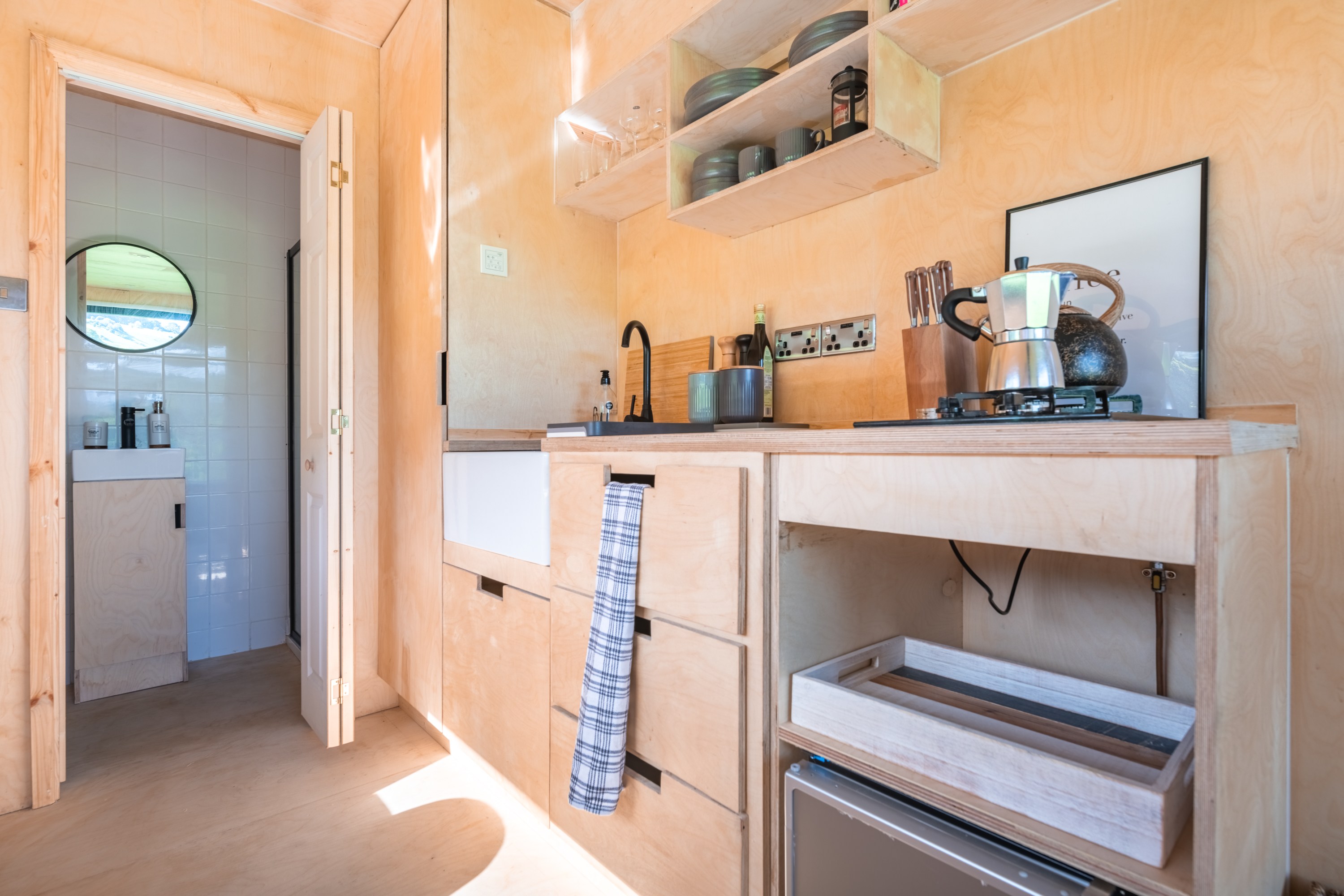 Wild Offgrid Cabin w/ Unspoilt View