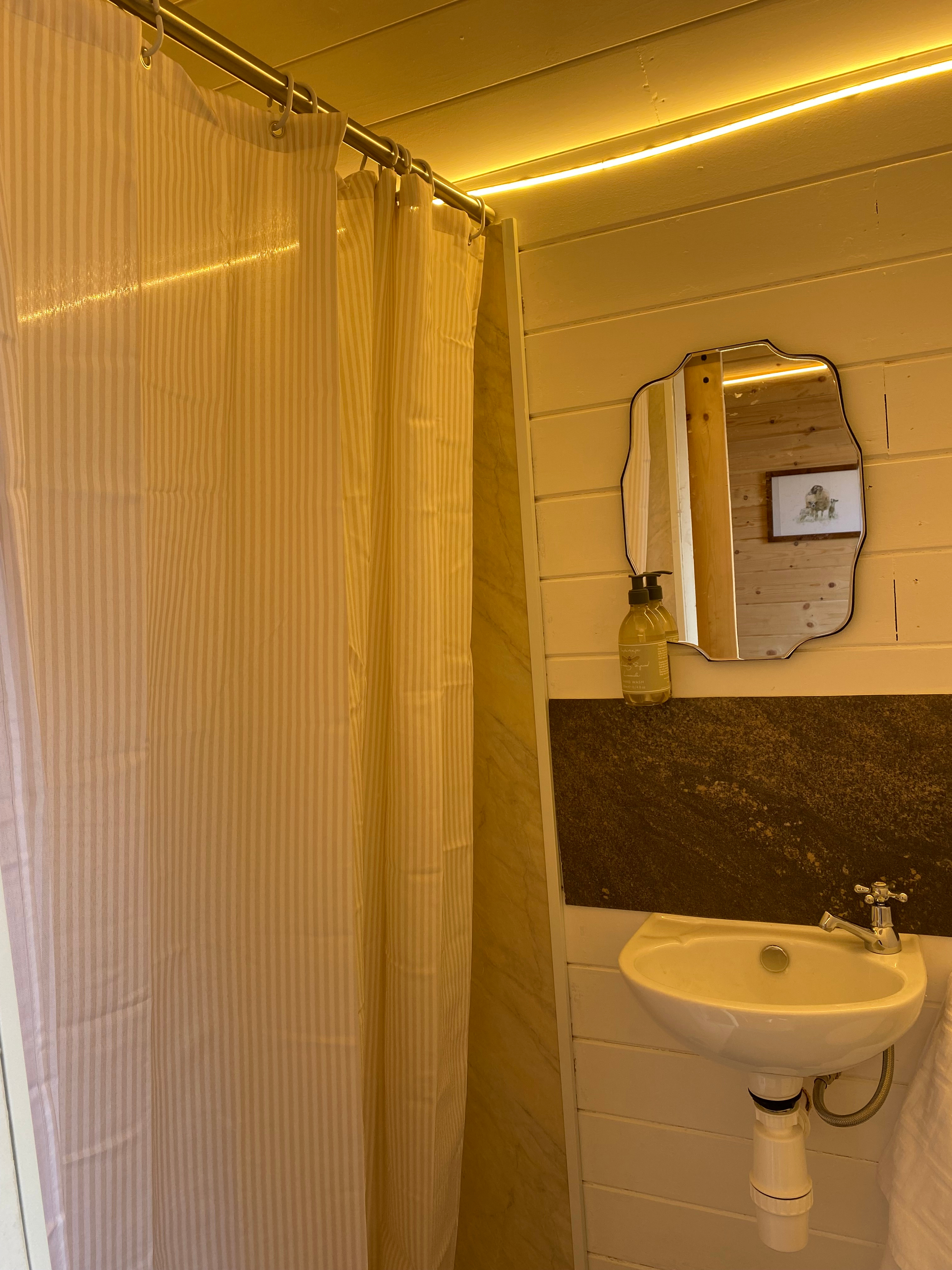 Upper House Farm Glamping