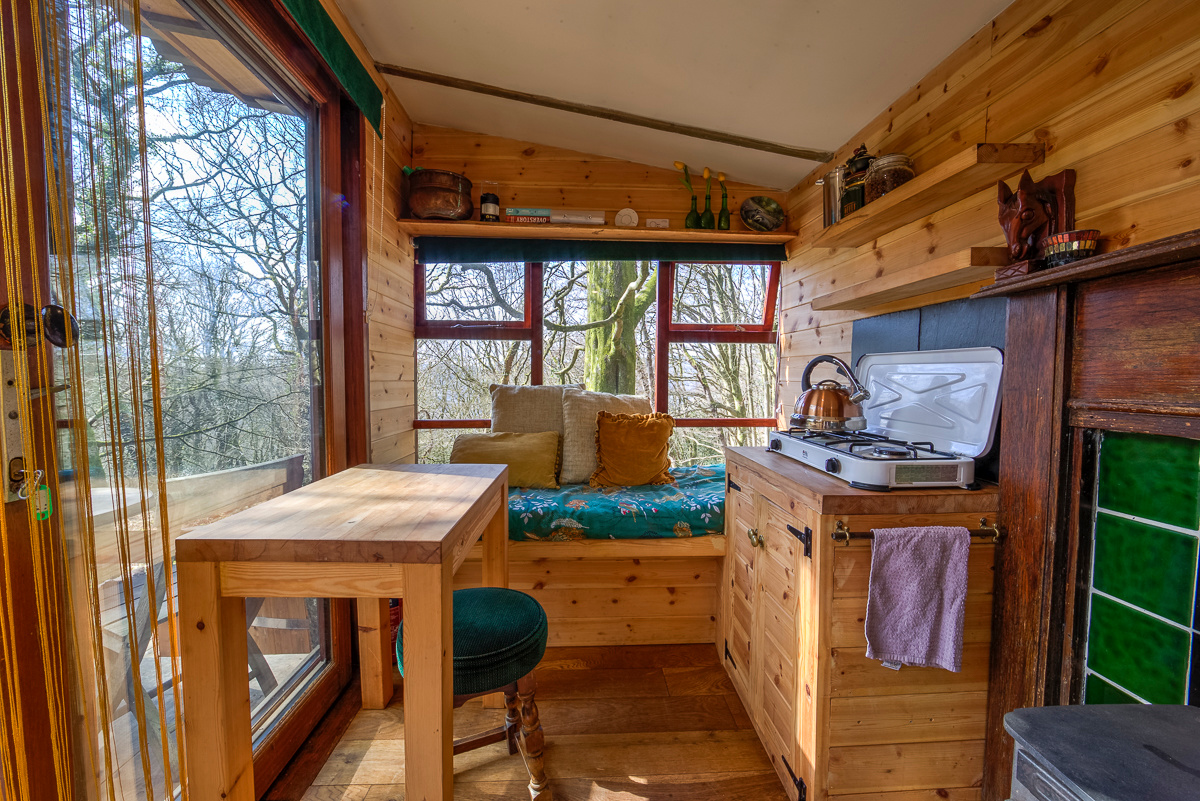 Hideaway Hut, Camping cabin.