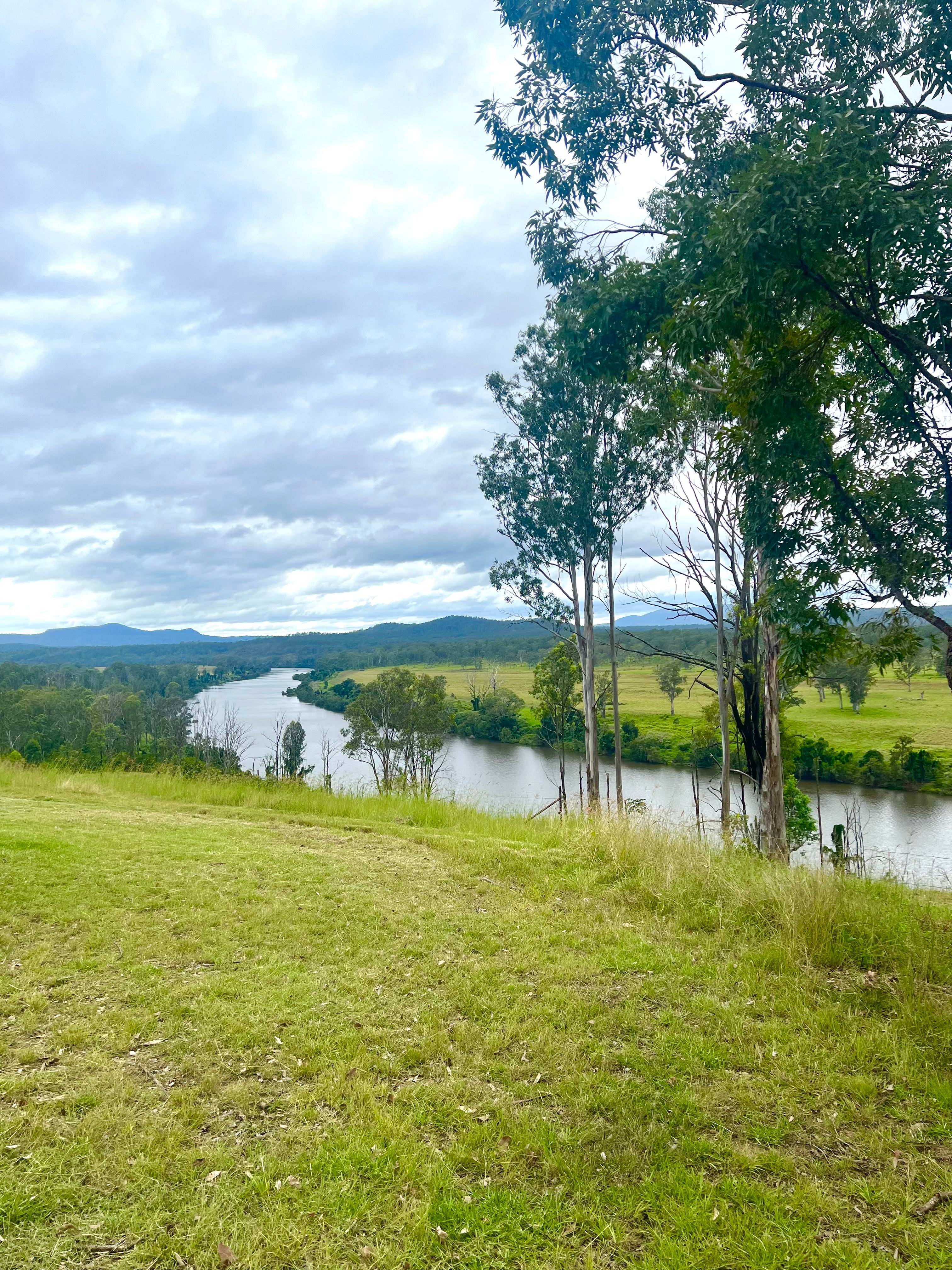 Clarence River frontage