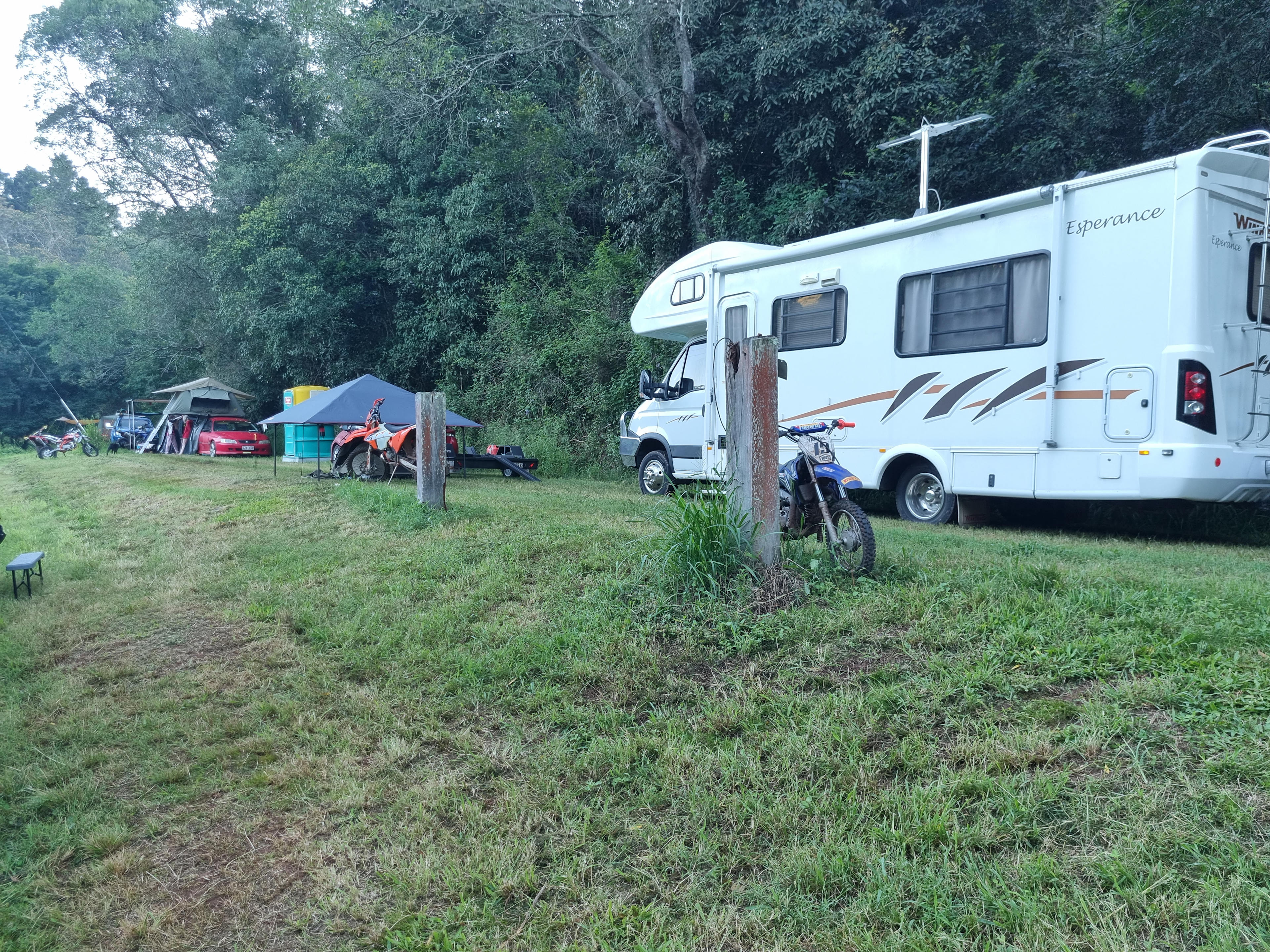 Red Gully rd Bush Camping