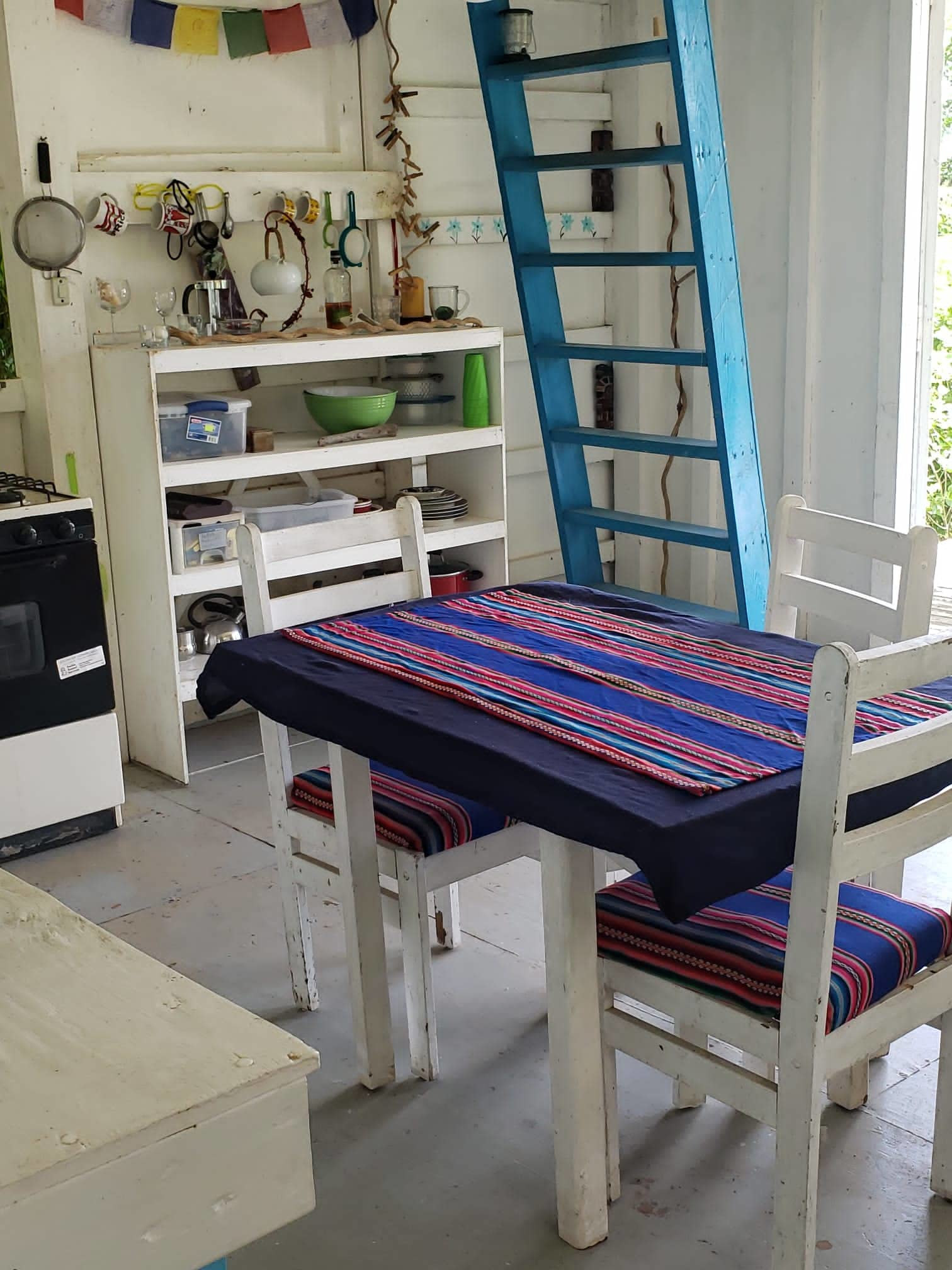 Casita Mística: Off-Grid Caribbean