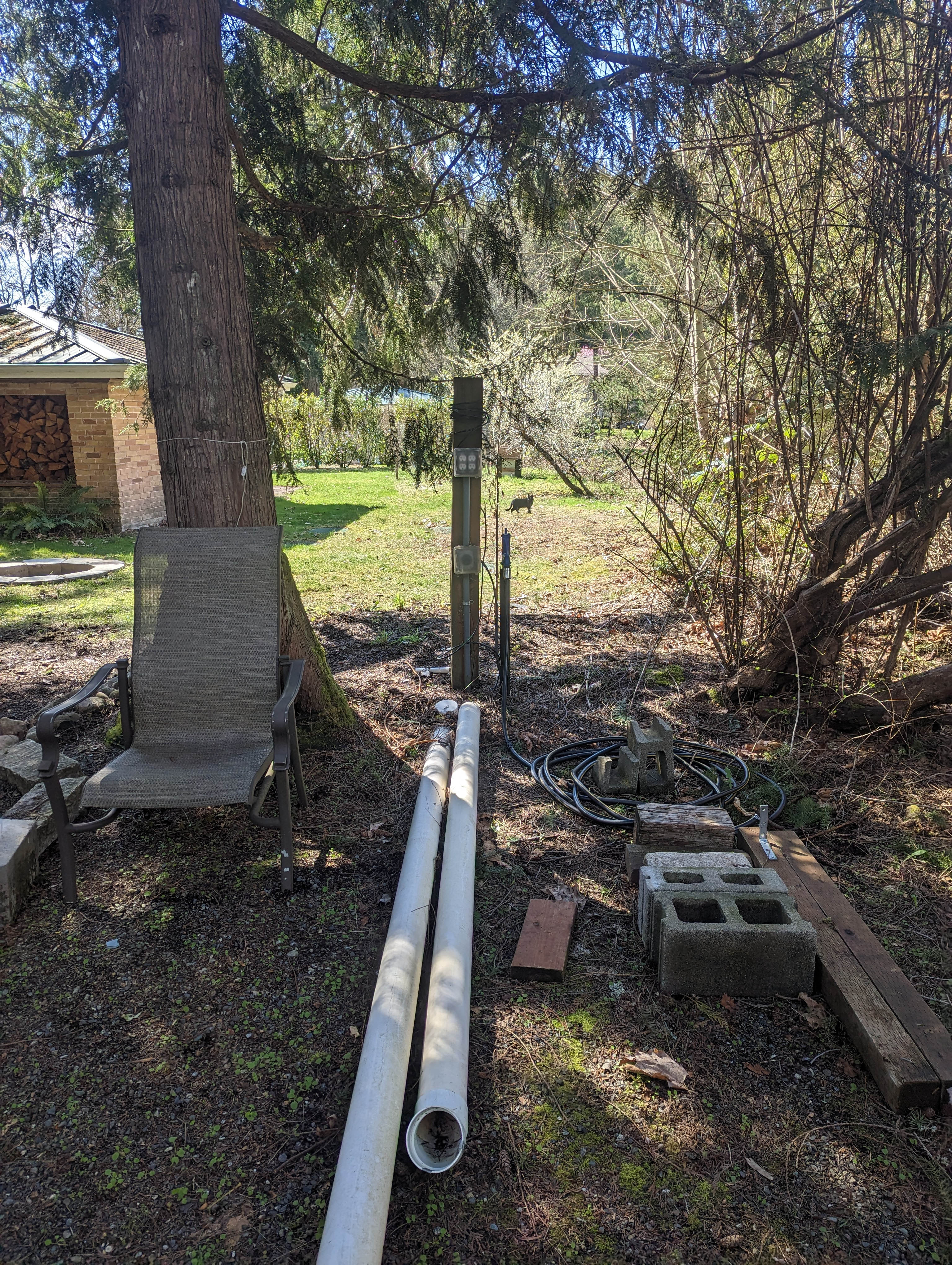 Water and Power Hookups 

Well Water 8ph
30amp
4 additional Outlets
Septic Hookup 