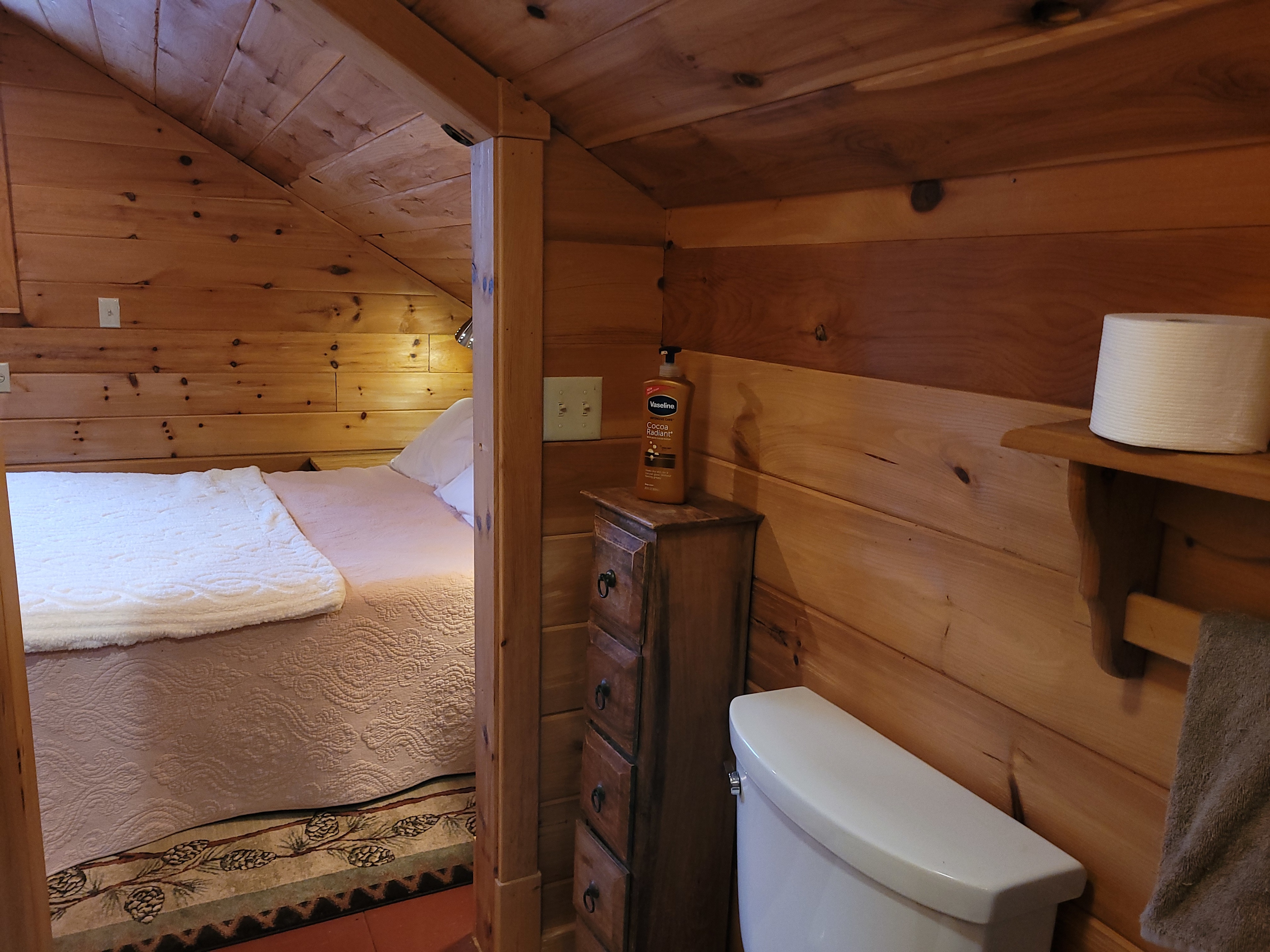 1/2 bath in master loft