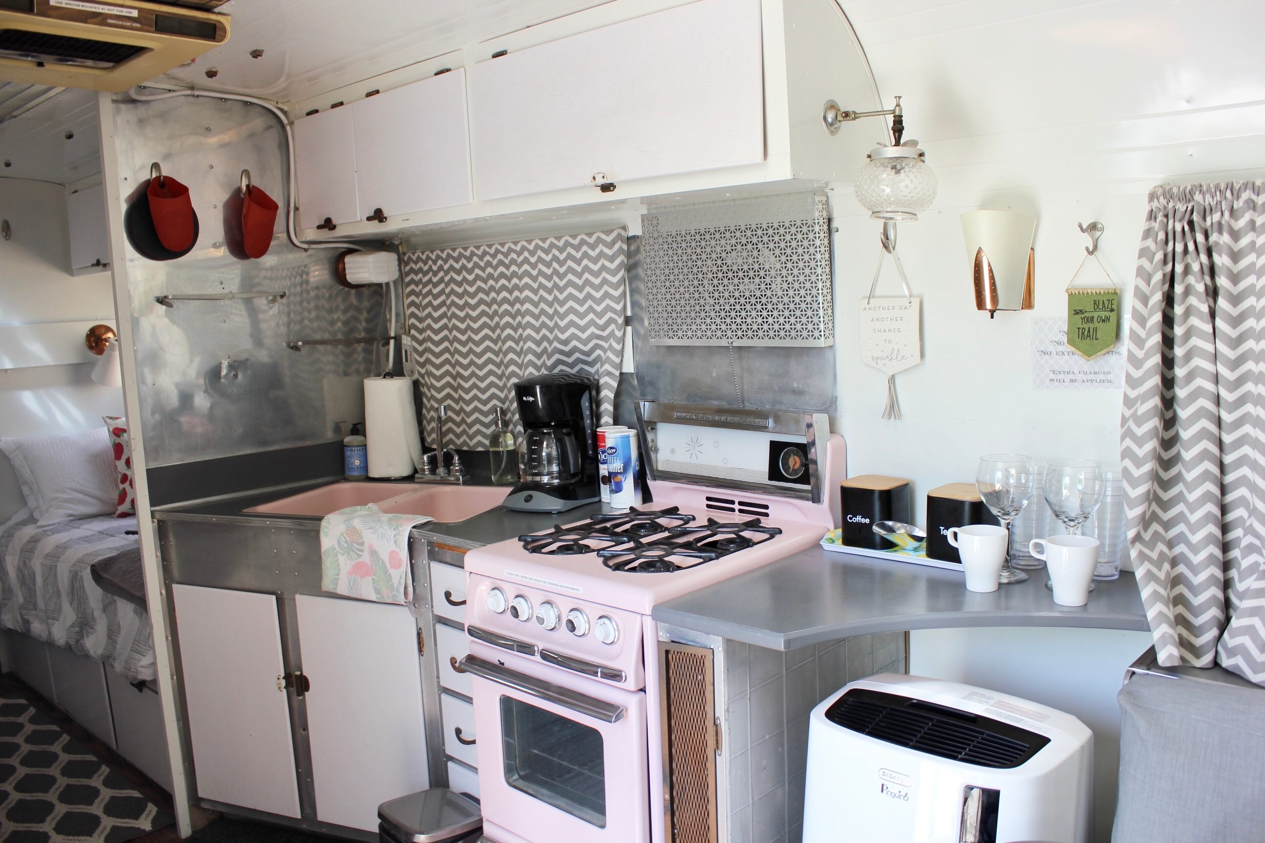1959 Airstream Tiny Home- Hot Tub!