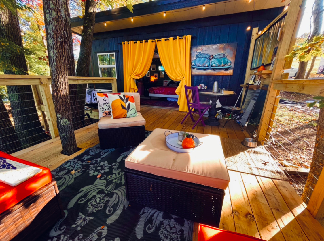 On The River By Heart Rock Hideaway