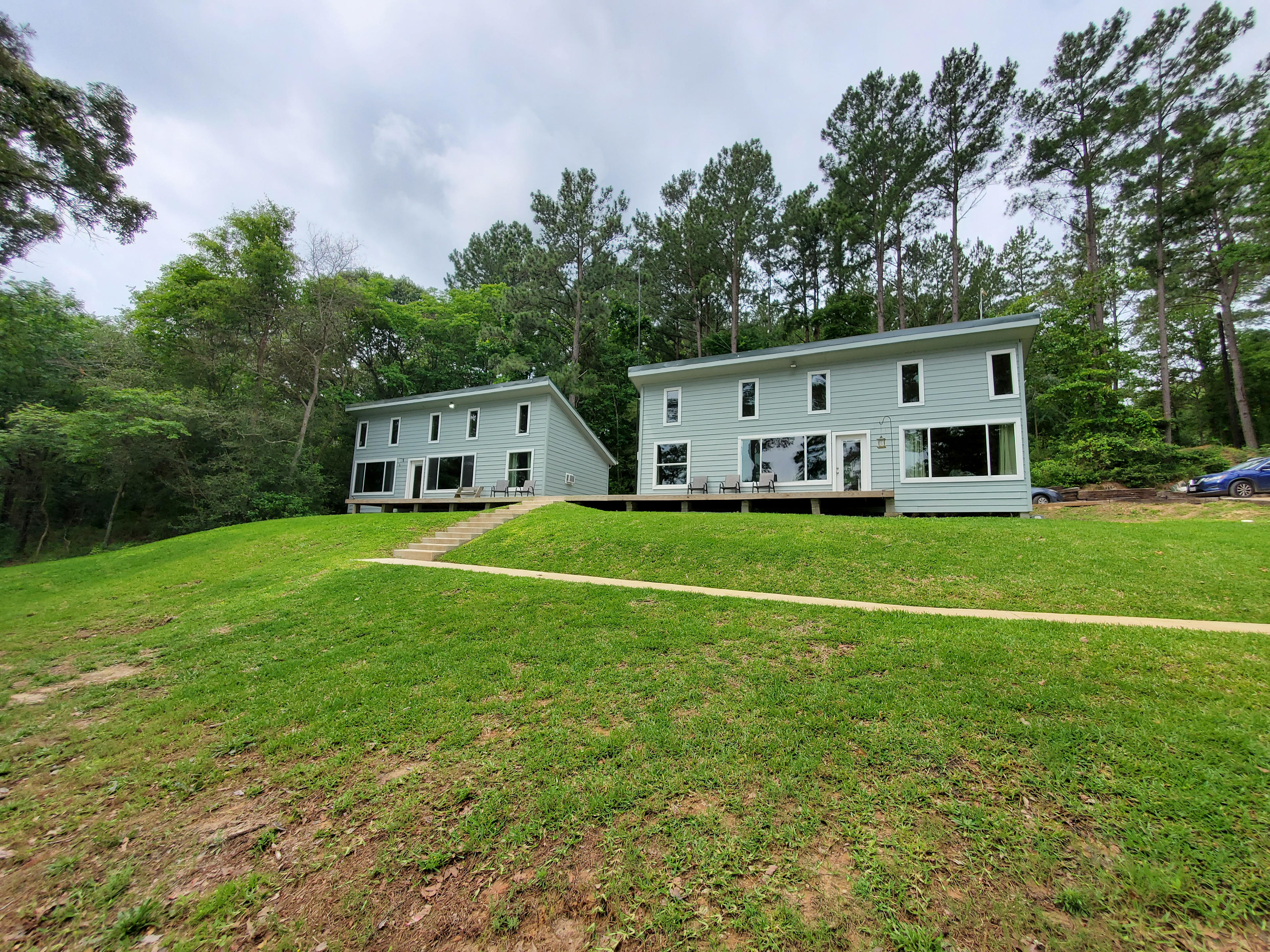 Cabins directly on the Lake