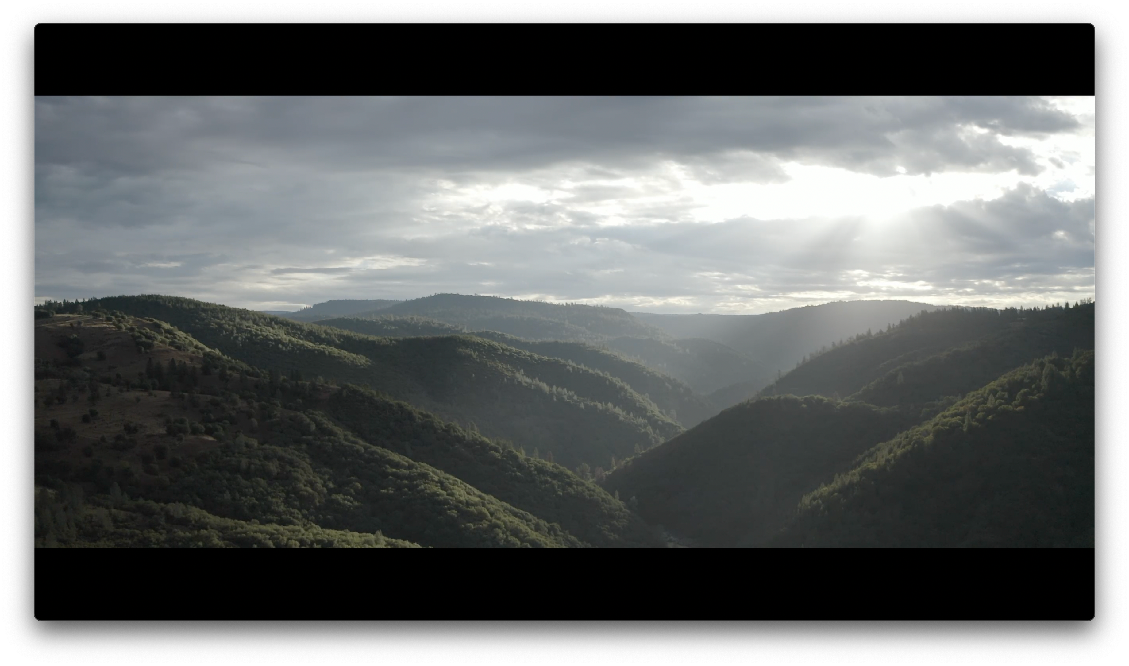 BALI HUTS ON PRIVATE YUBA