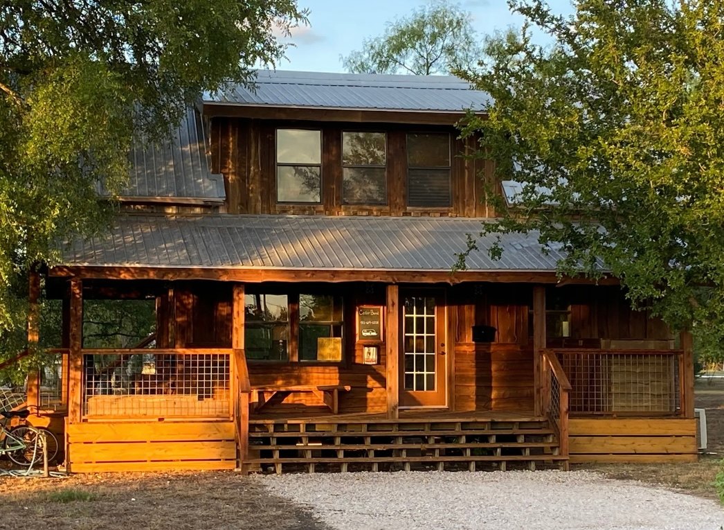 Cedar Bend RV Park & Campground