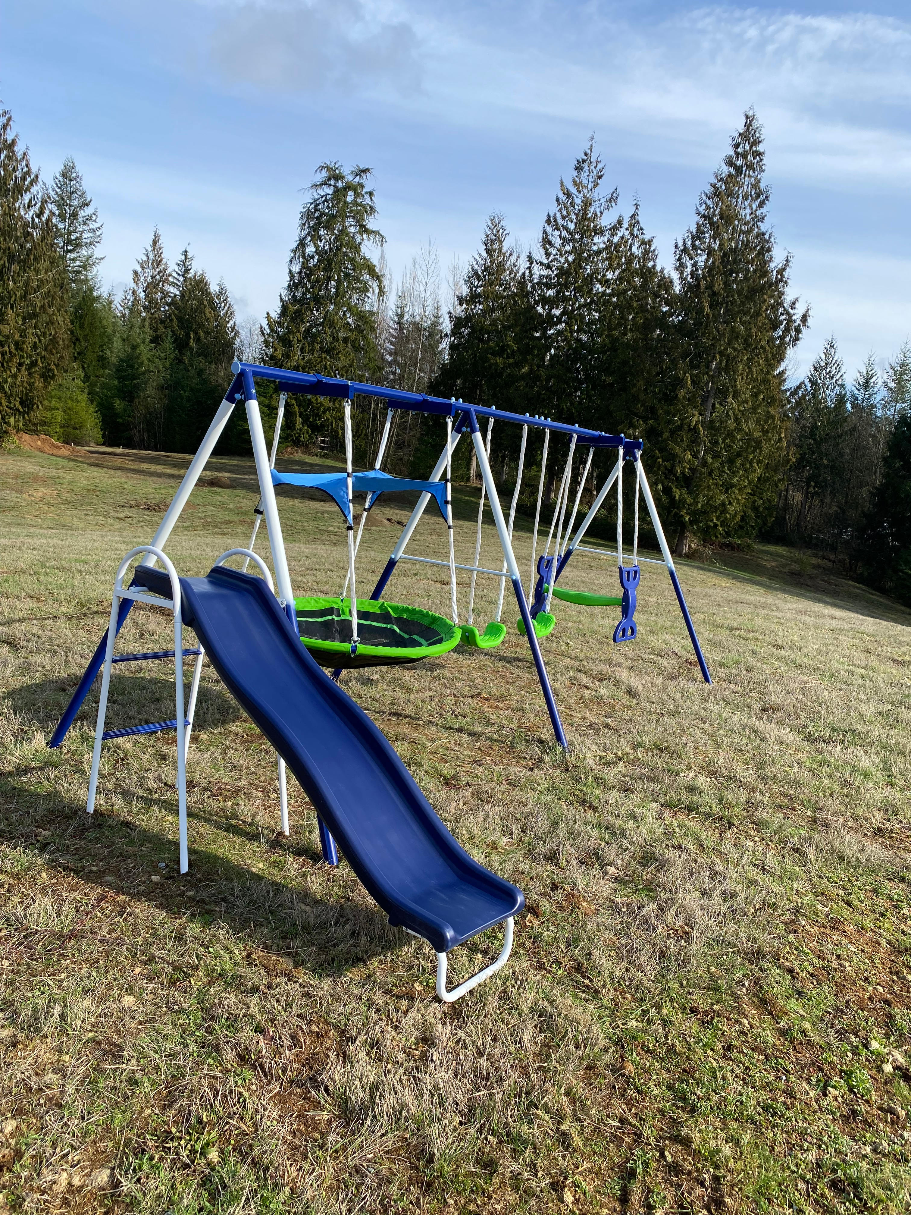 Simple yet fun play area for the kiddos.  