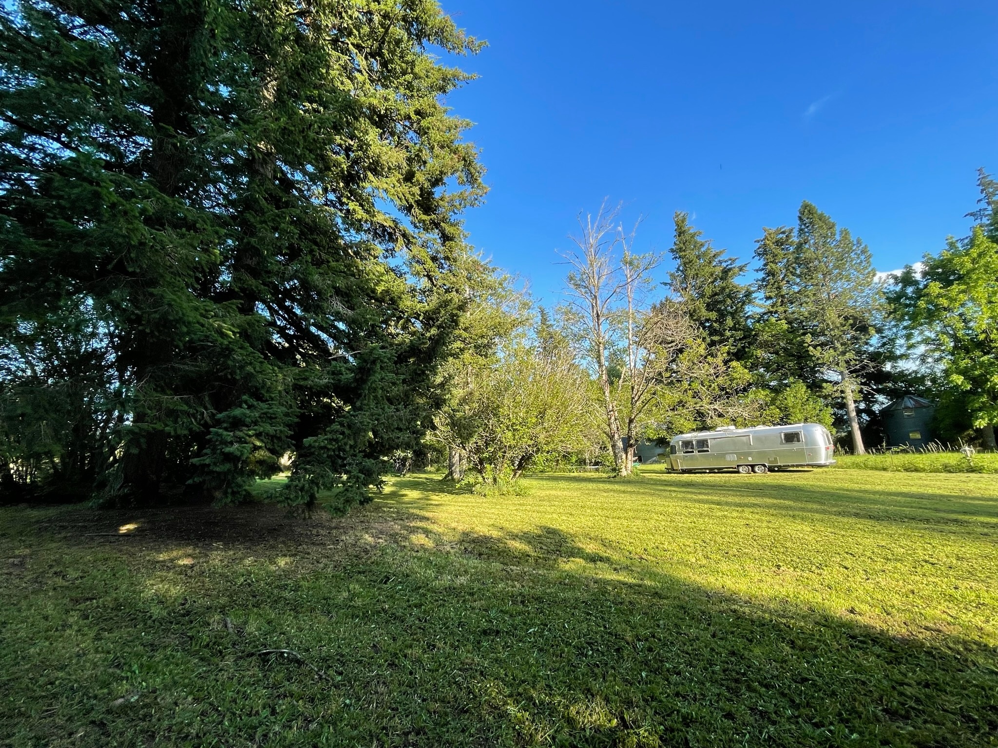Airstream Near the Gorge, Edgefield