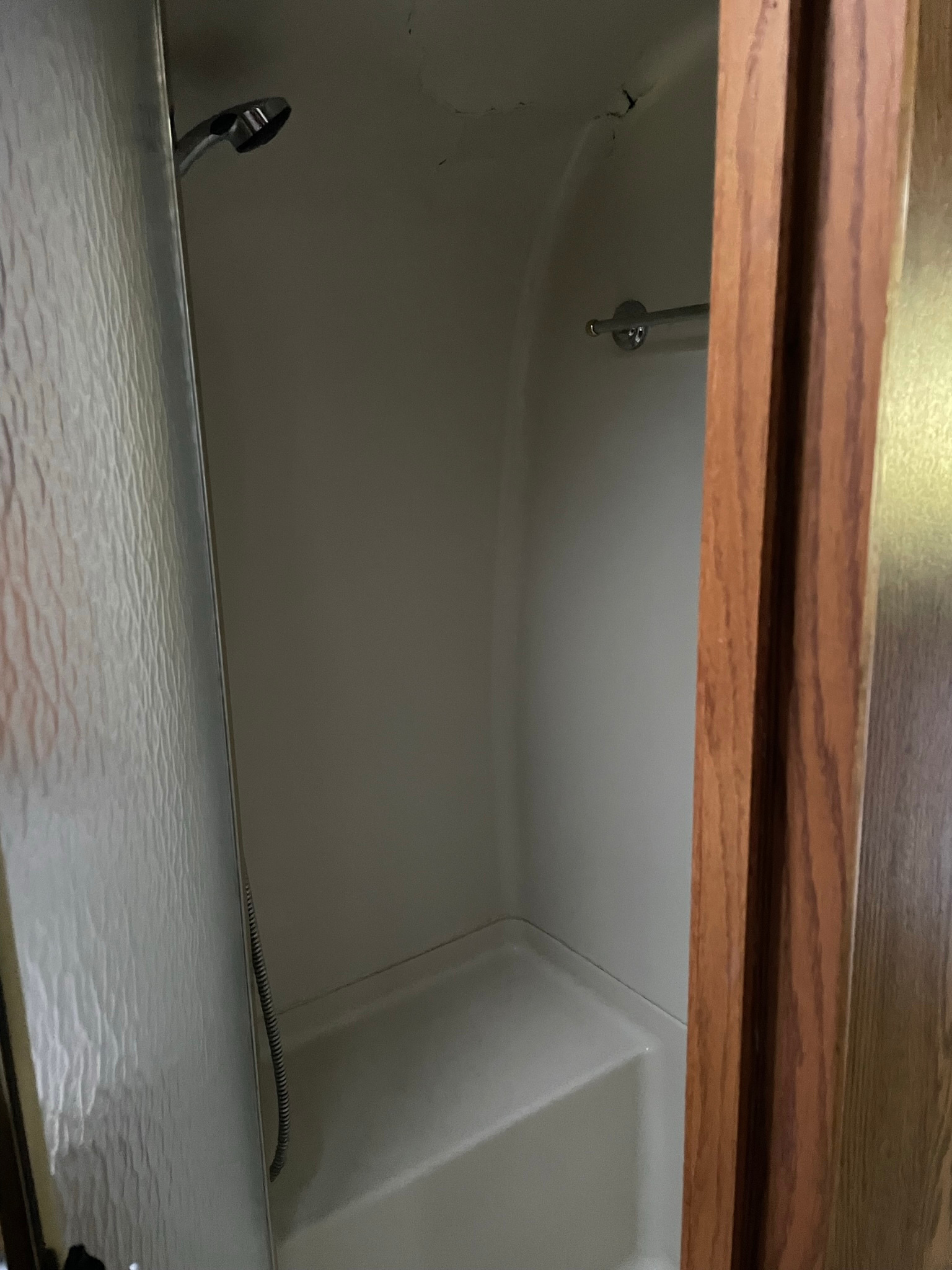 Airstream Near the Gorge, Edgefield