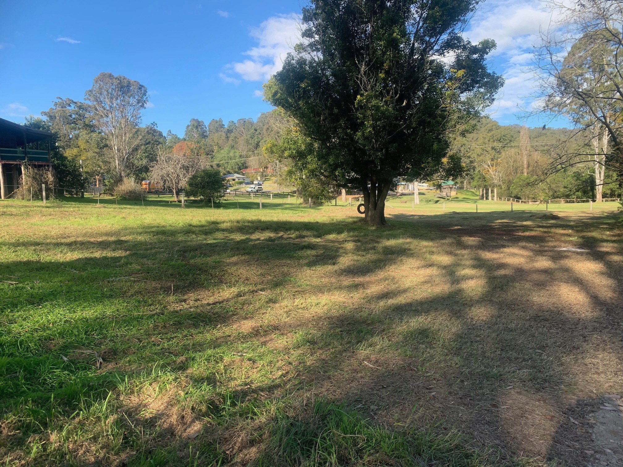 The Old Pub House Wollombi Camping