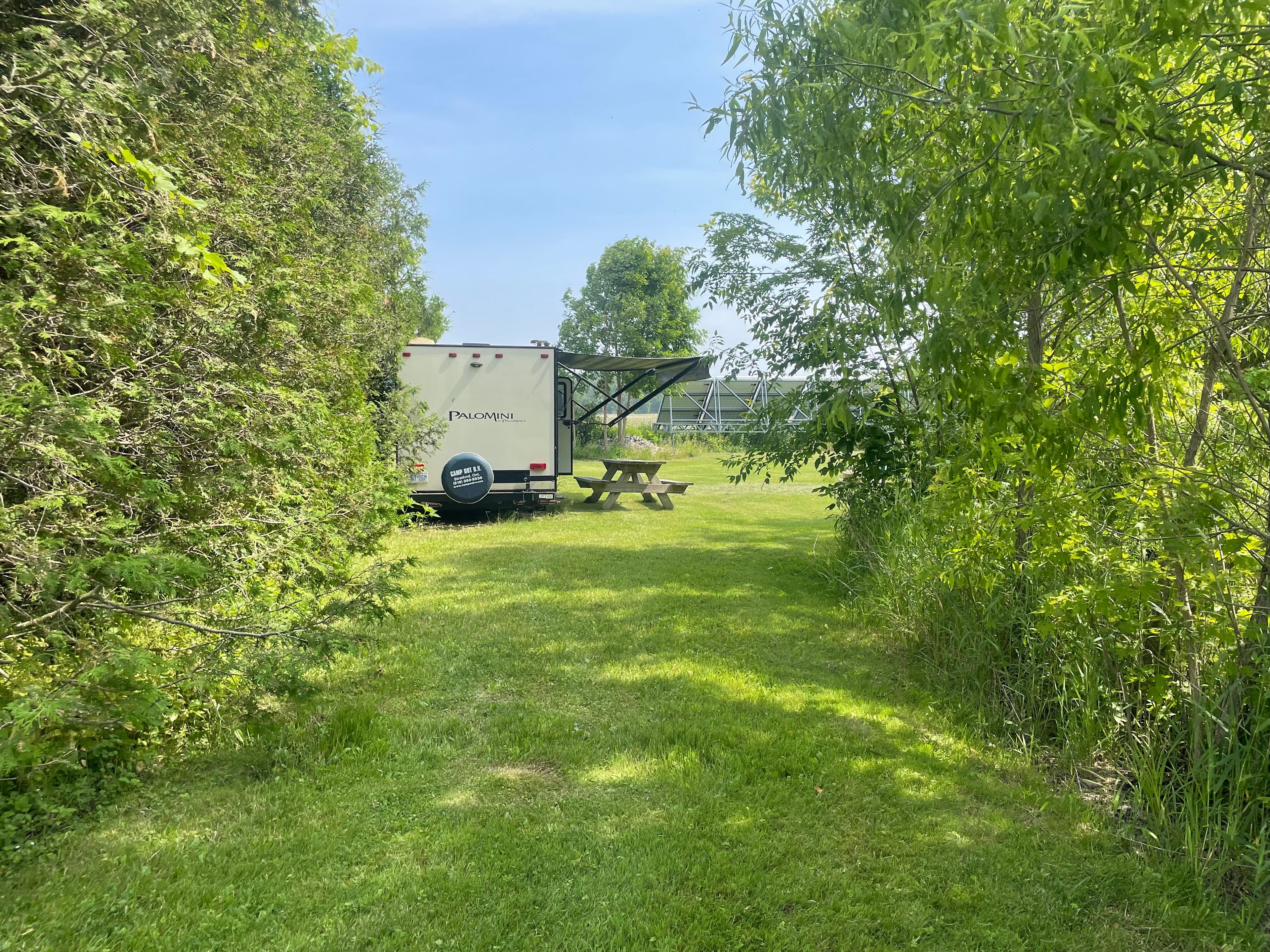 Pond Side Port Rowan