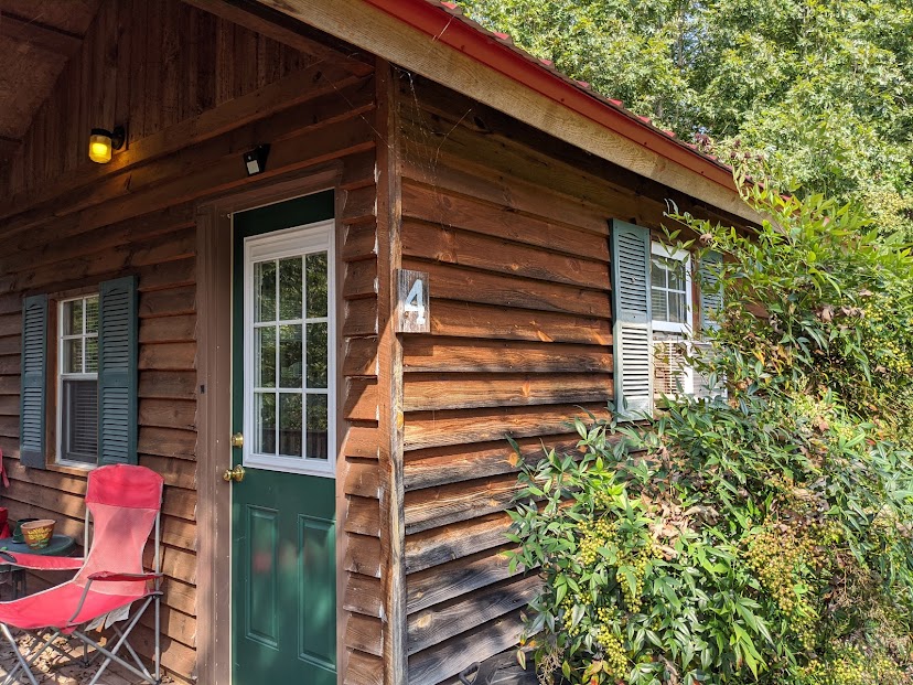 Two Rivers Ozark Cabins