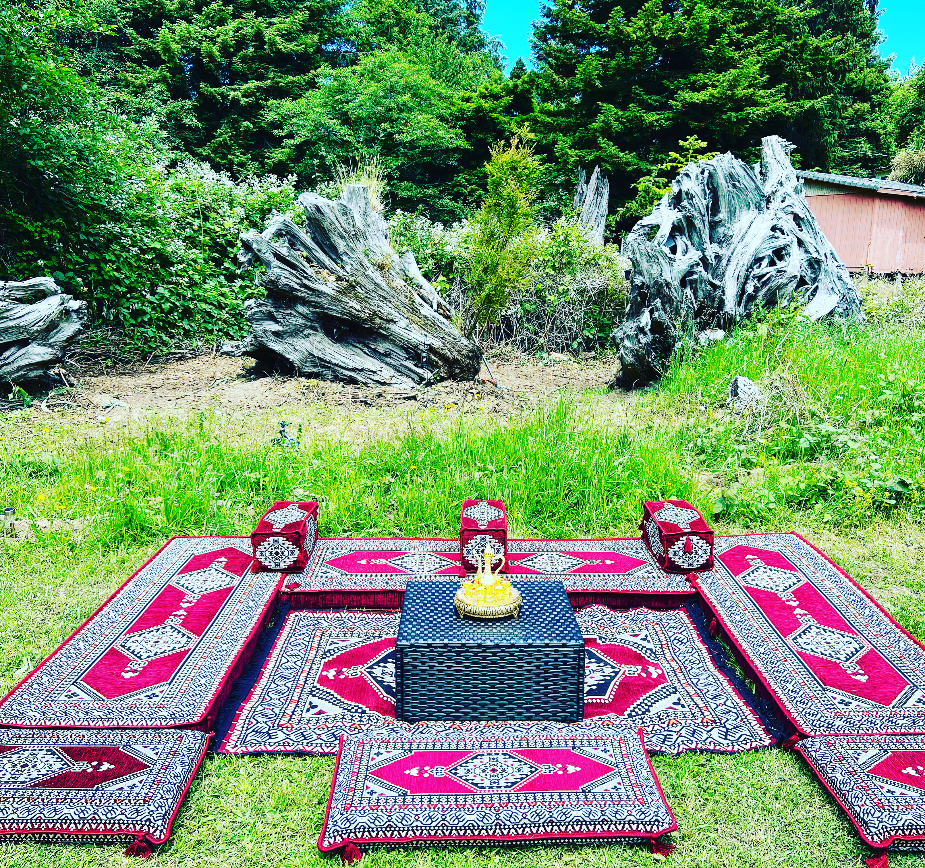 Redwoods Hostel & Campground