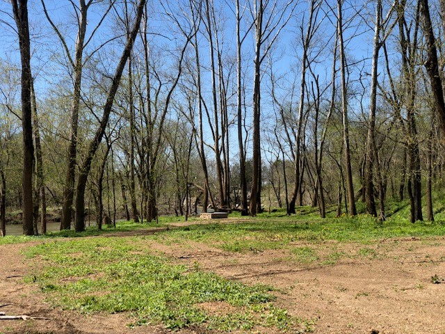 Howlin Hill Campground