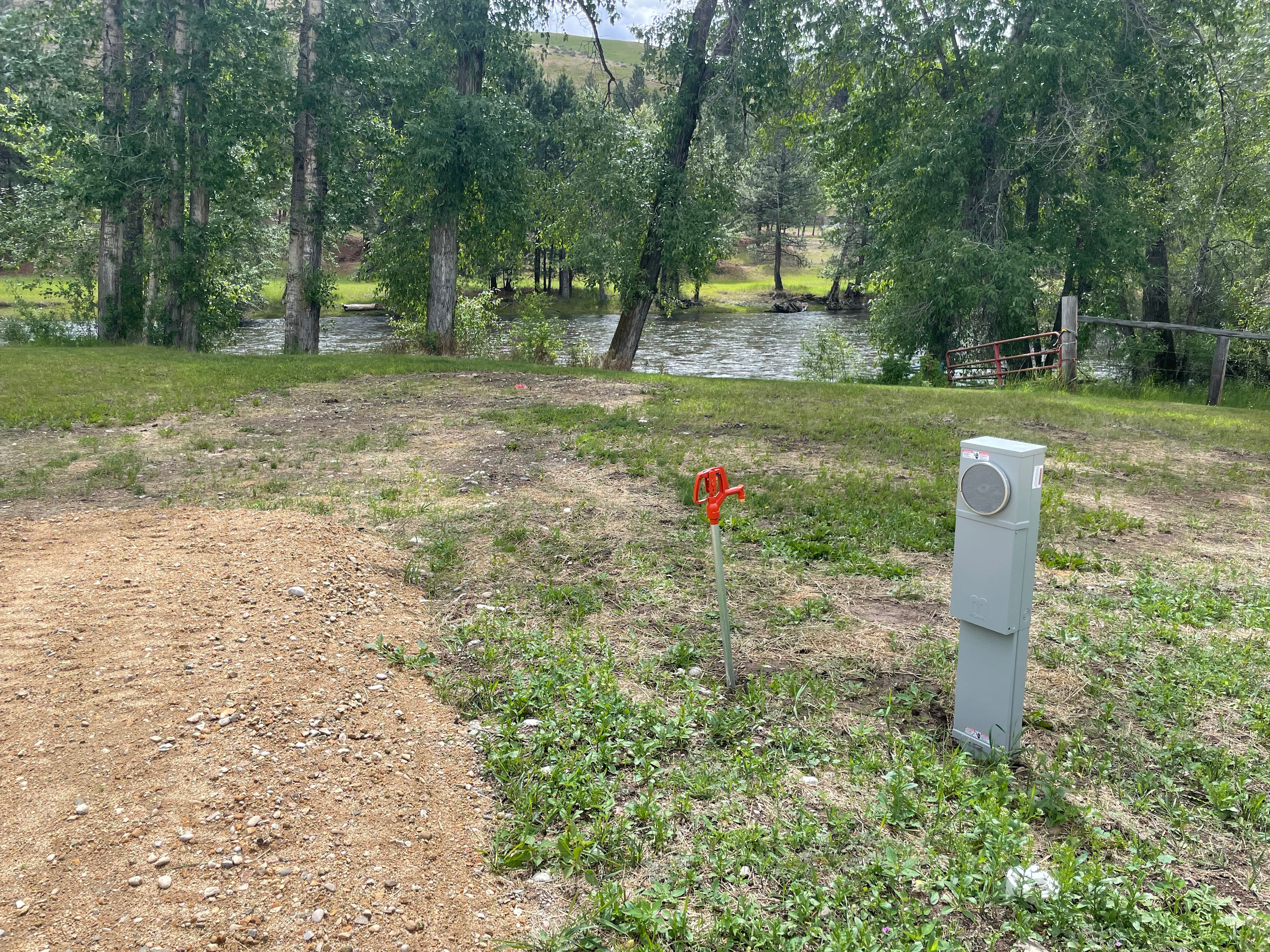 View of the river from site number 3. 