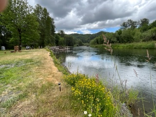 lots of river front to enjoy