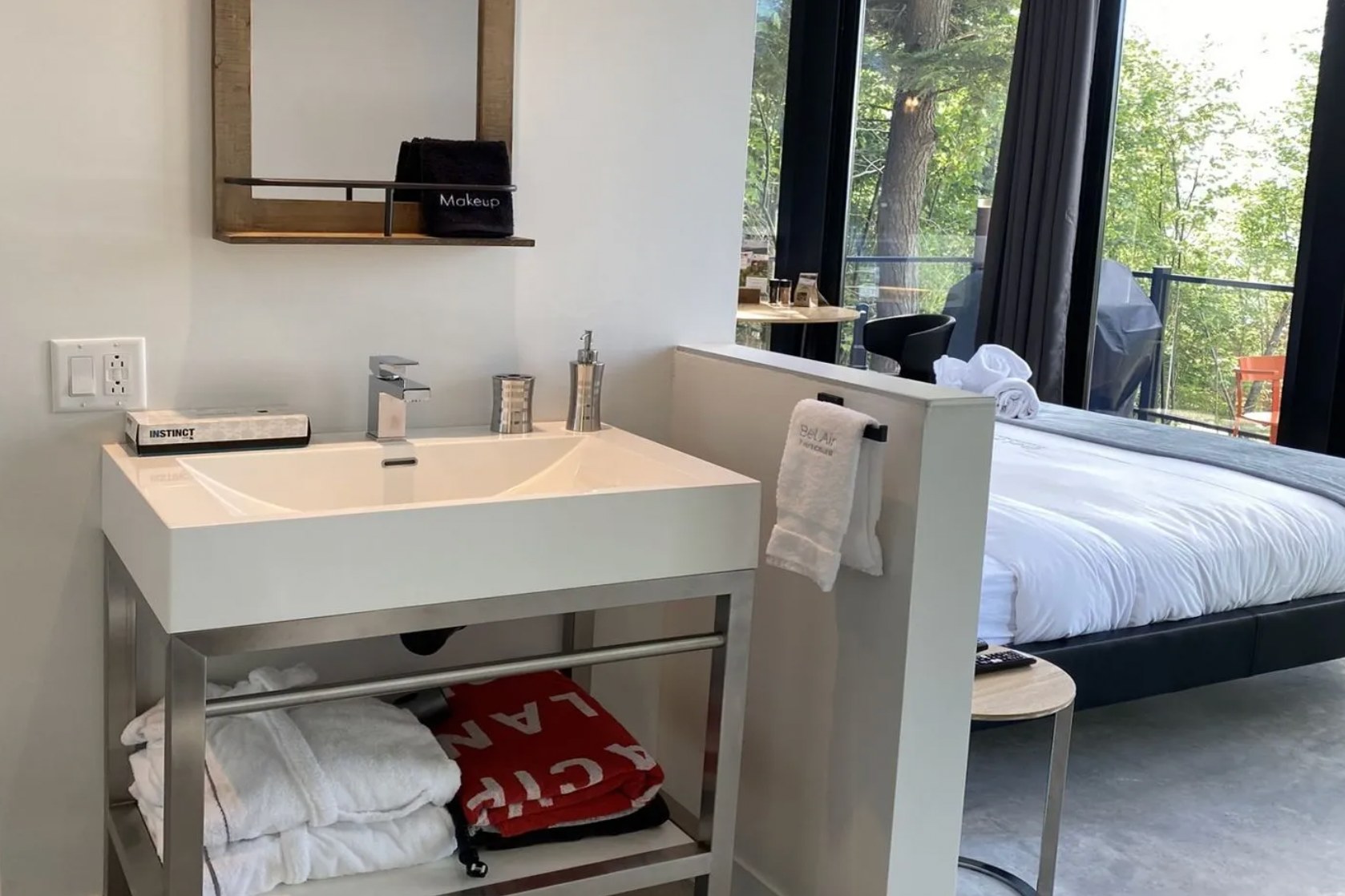 ROUND POD BEL AIR TREMBLANT