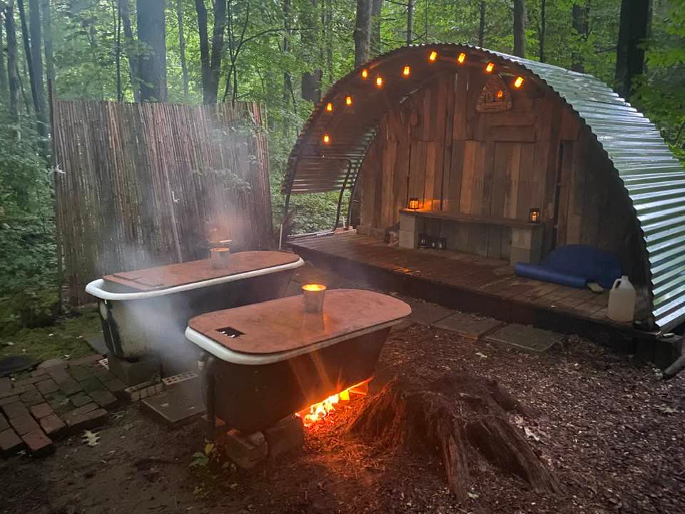 Woodland’s Edge Campsite & Hot Tubs
