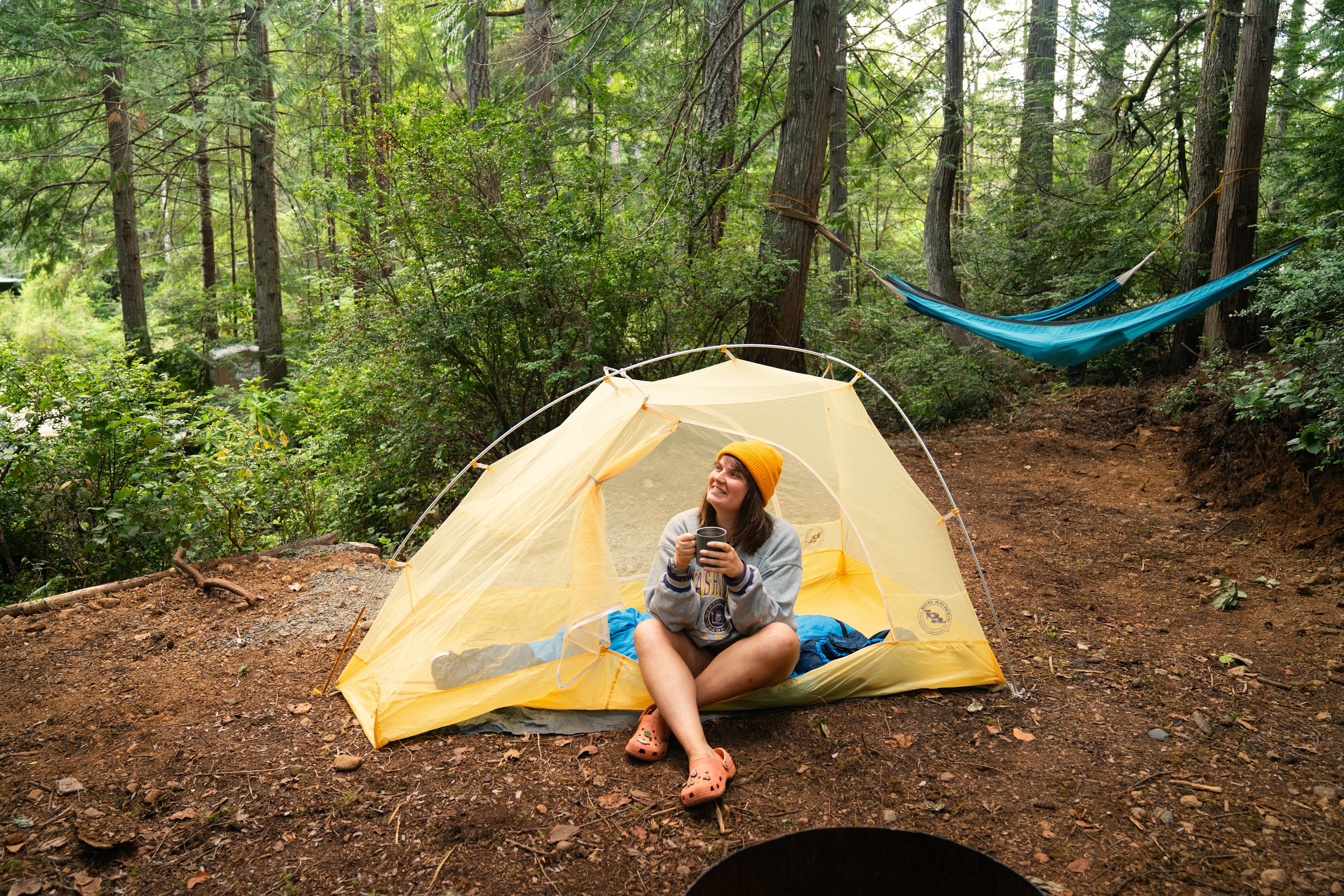 Cozy Canal Camp