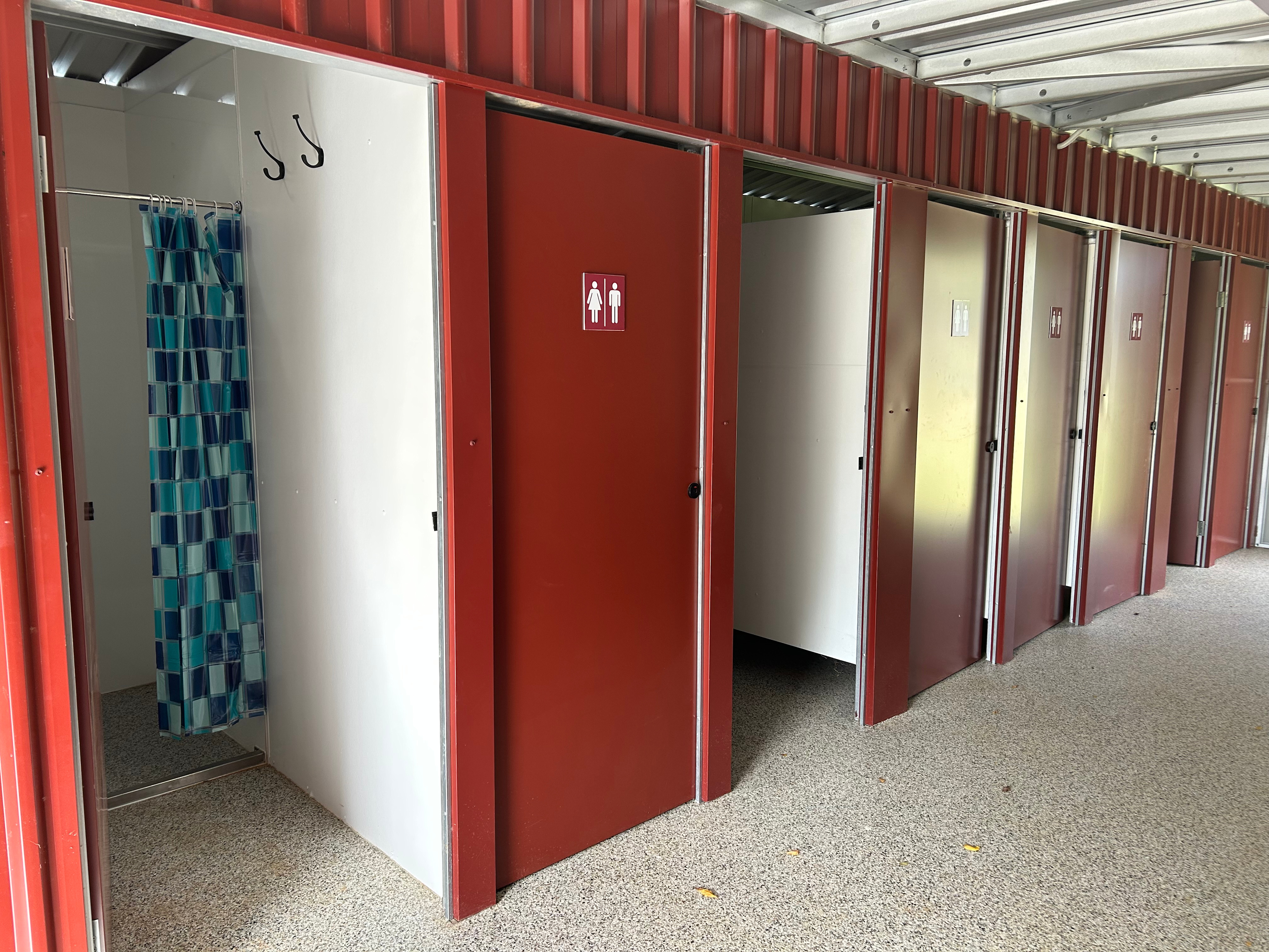 Kia Ora Pony Club - Hot Showers!