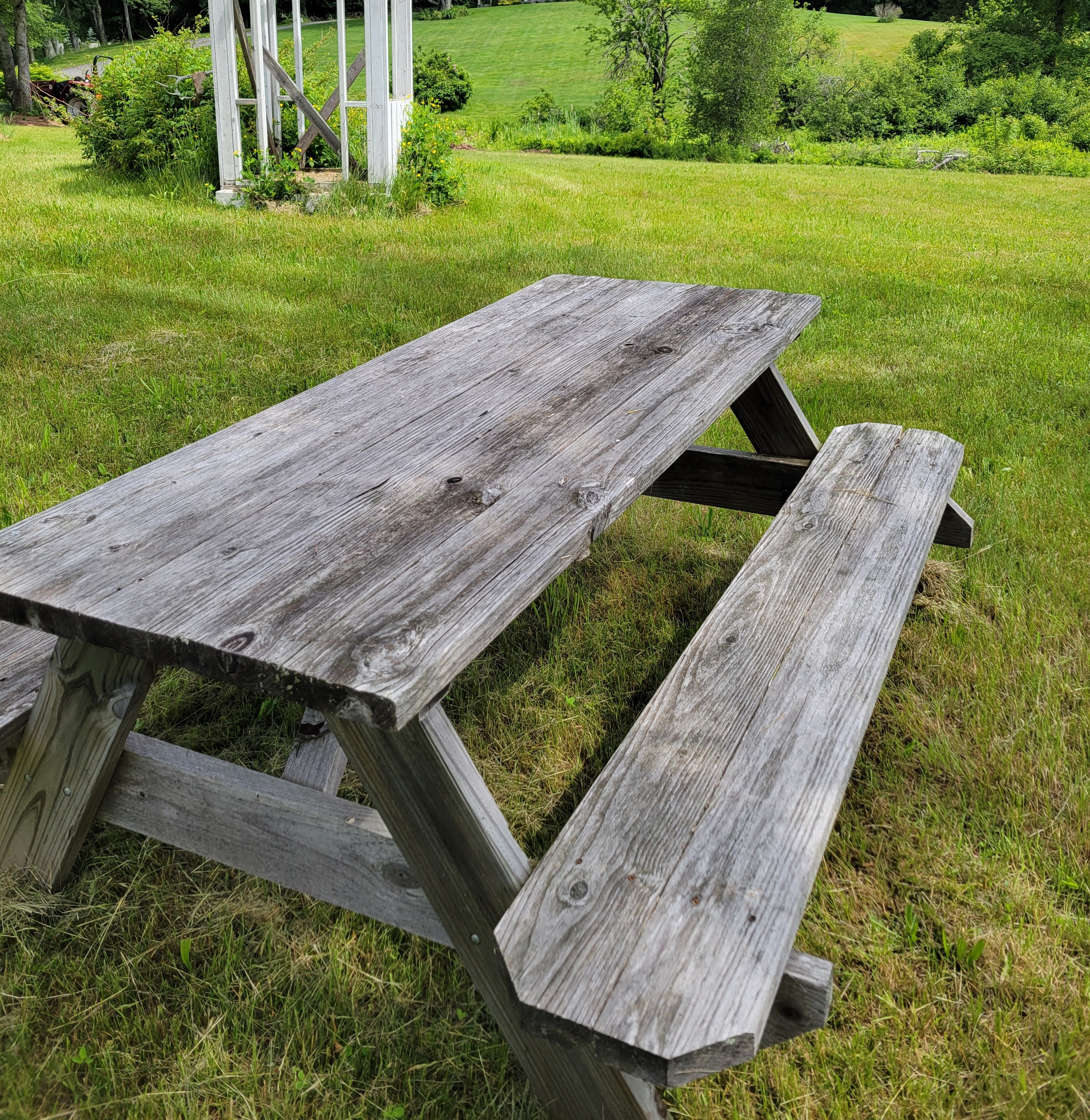 The Moose Caboose Country Farm