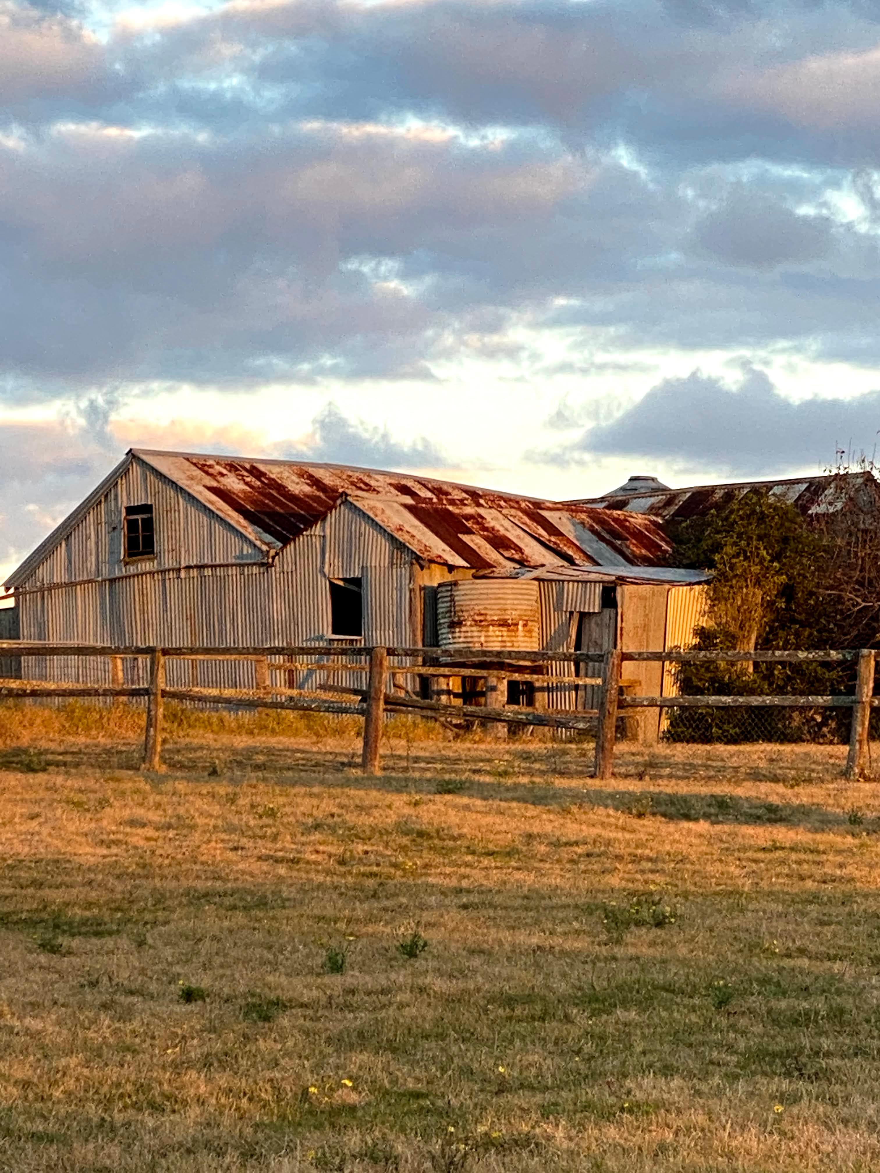 Oakwood - Blue Mountains Views