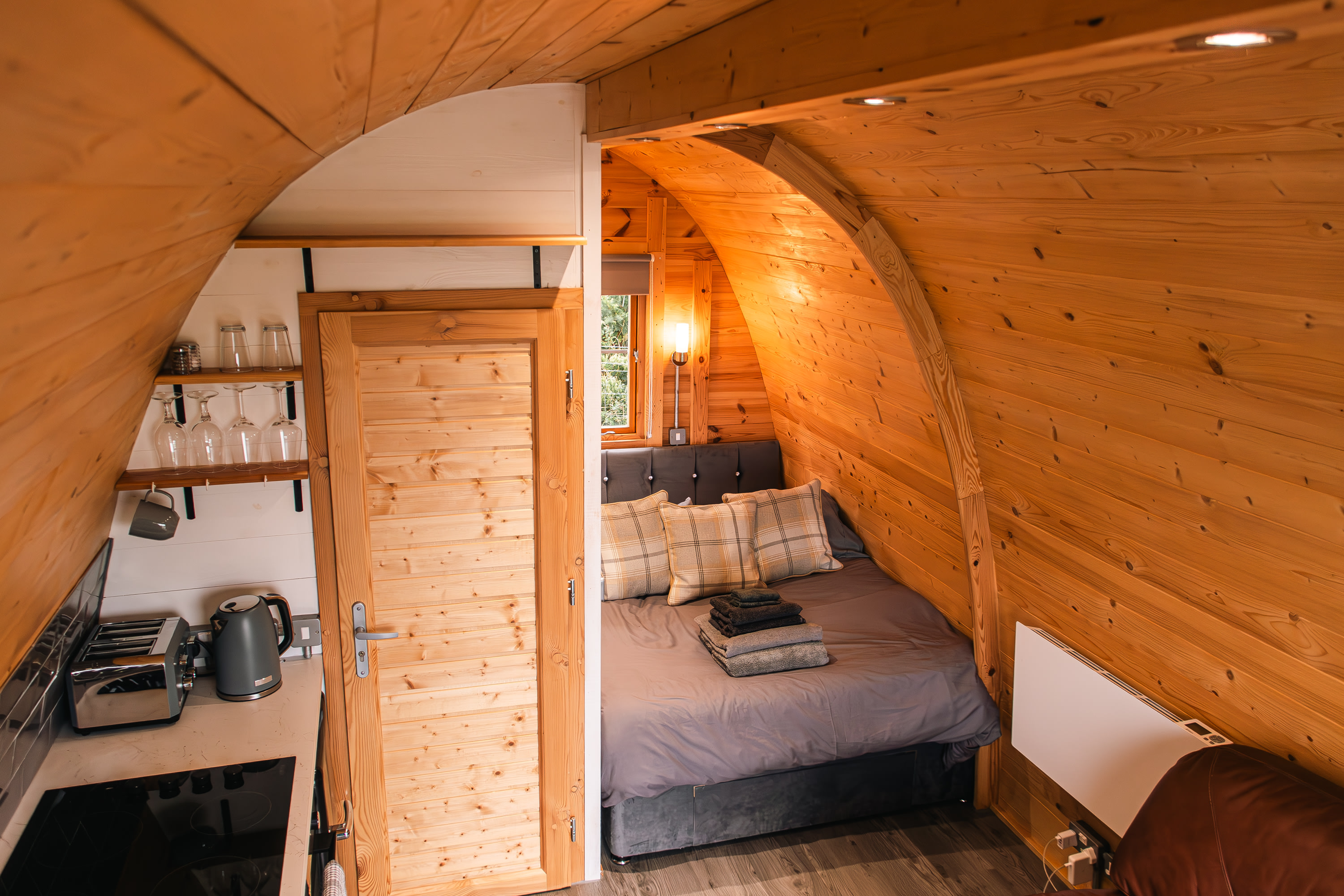 Lovely curved roof of the pod