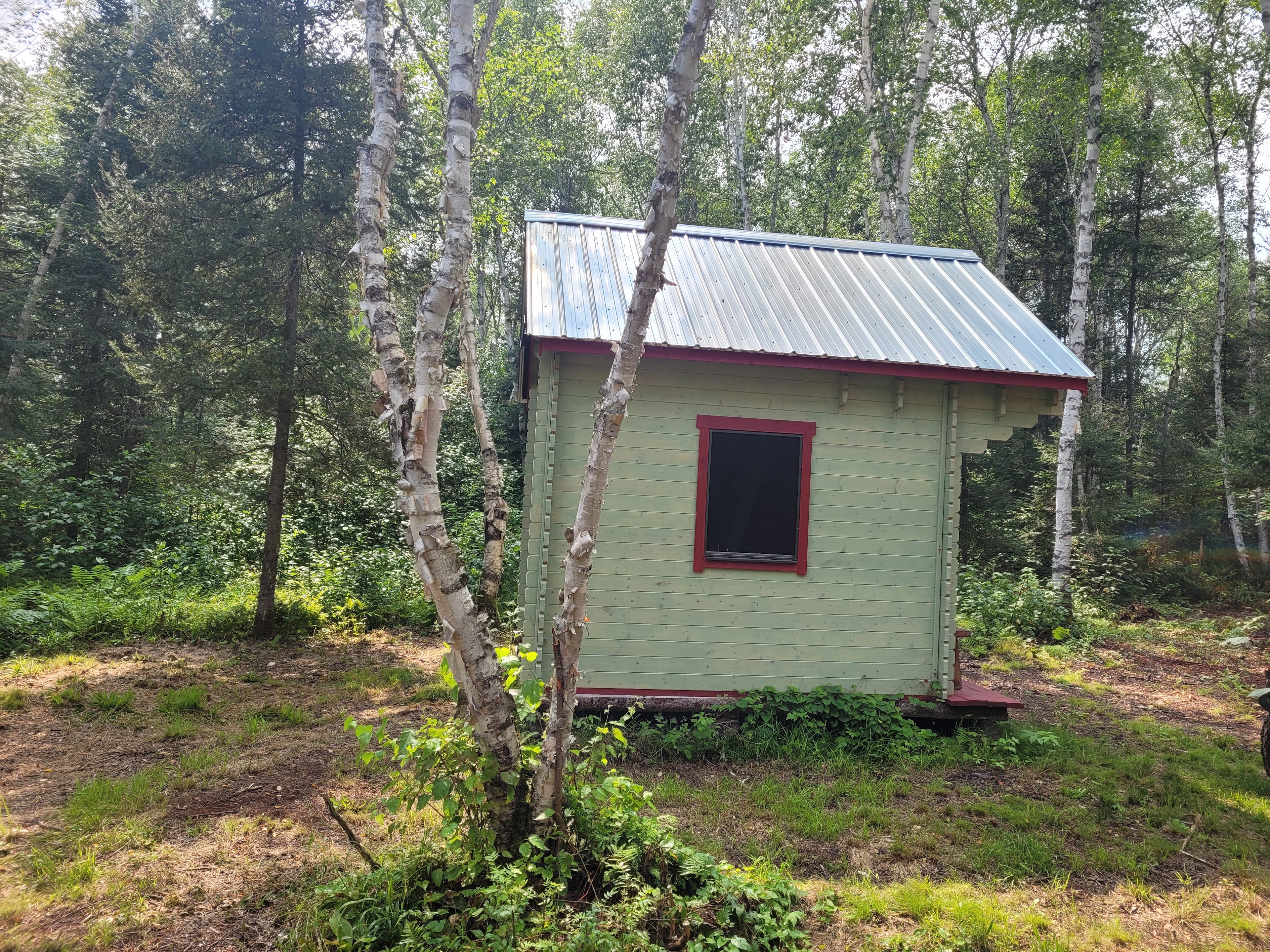 Rusty's Red Deer Lake Getaway